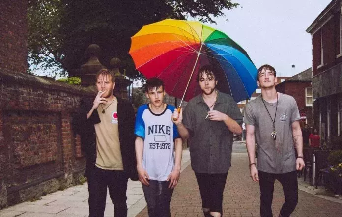 El álbum de debut de Viola Beach está disponible por primera vez en vinilo