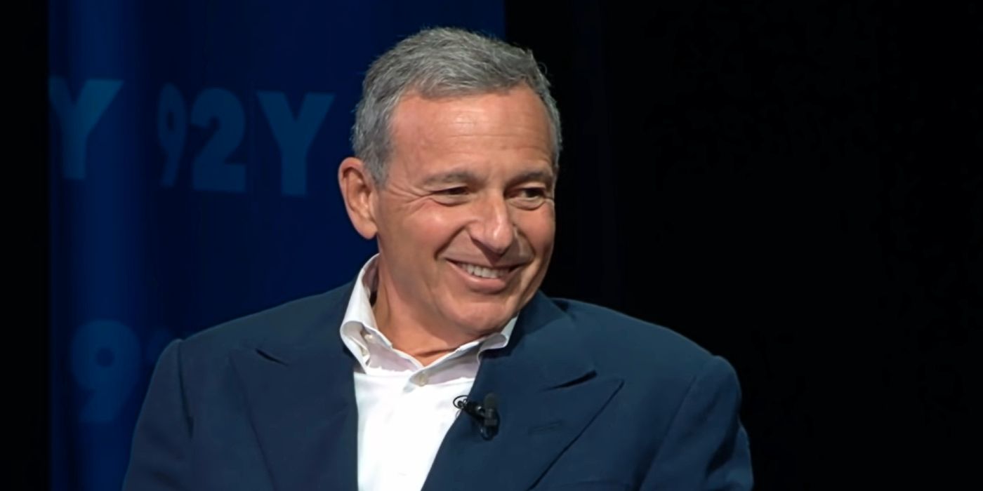 El ex director general de Disney habla sobre el rechazo del argumento de la sitcom "Sexy" de Stacy al estilo de las madres