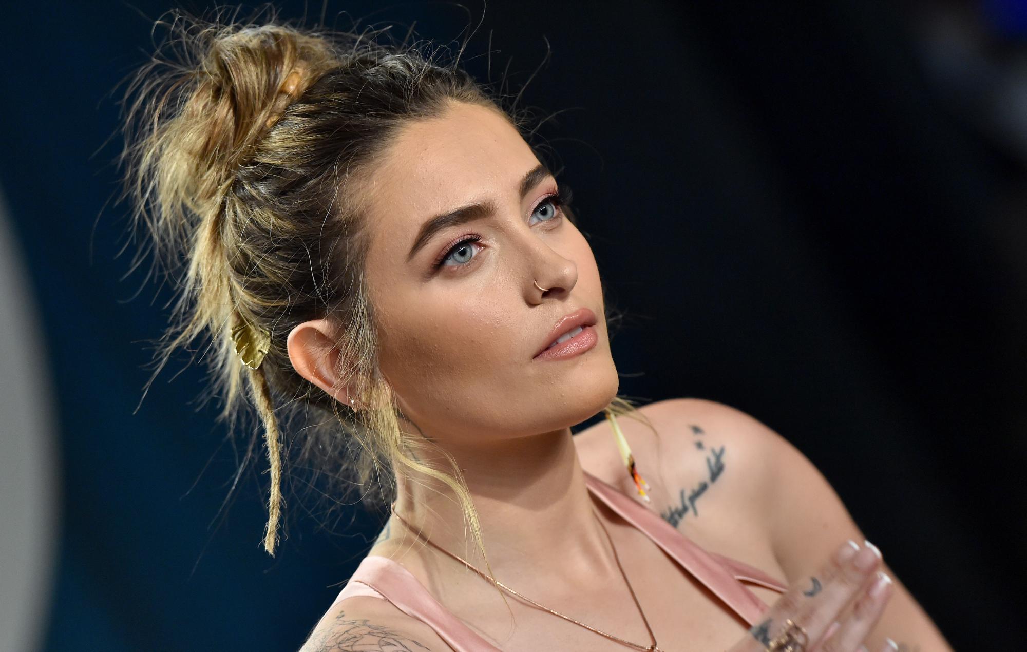 Escucha el nuevo EP de Paris Jackson, 'The Lost'