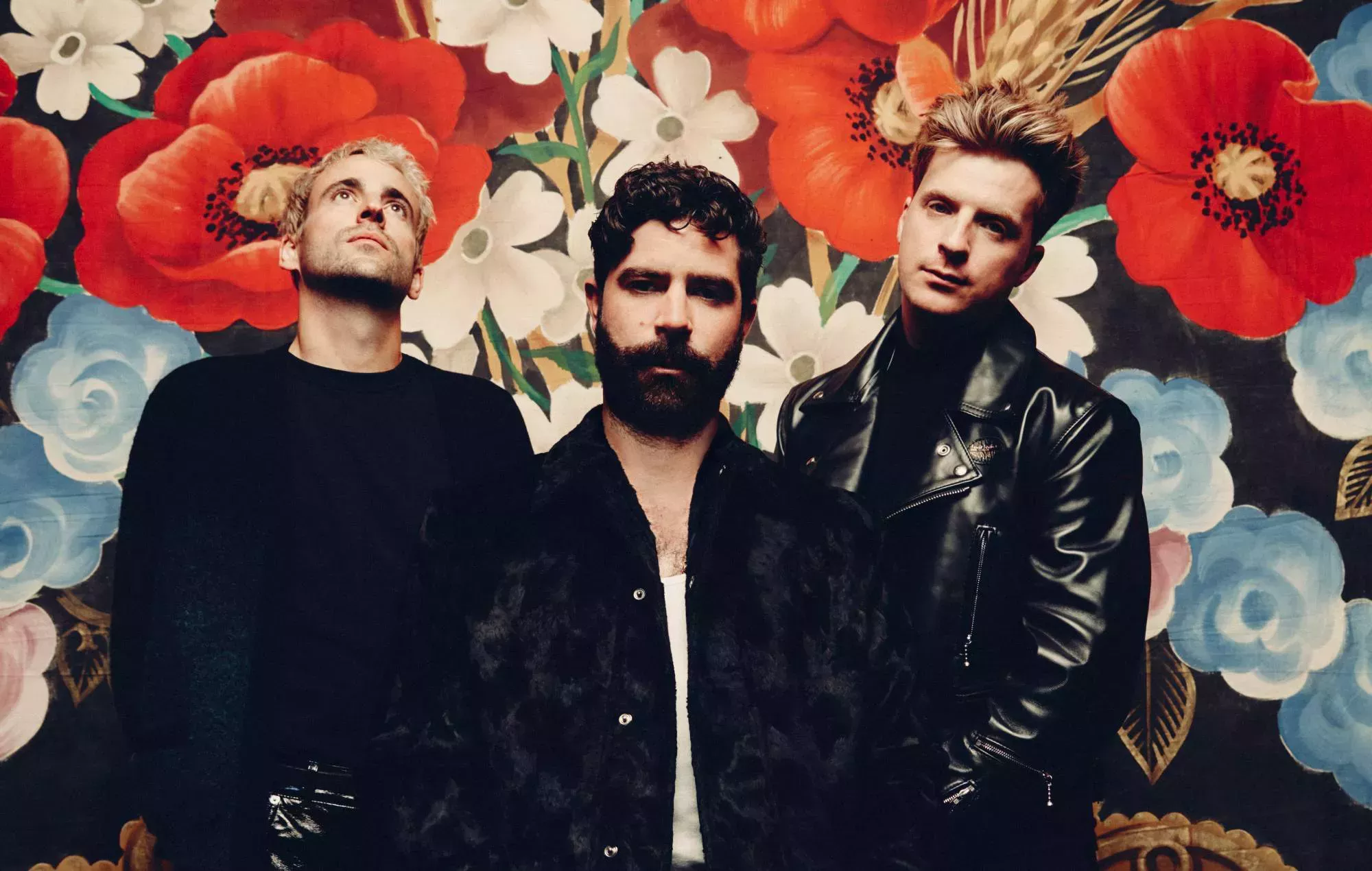 Foals dice que ya no se siente competitivo con otras bandas como Arctic Monkeys