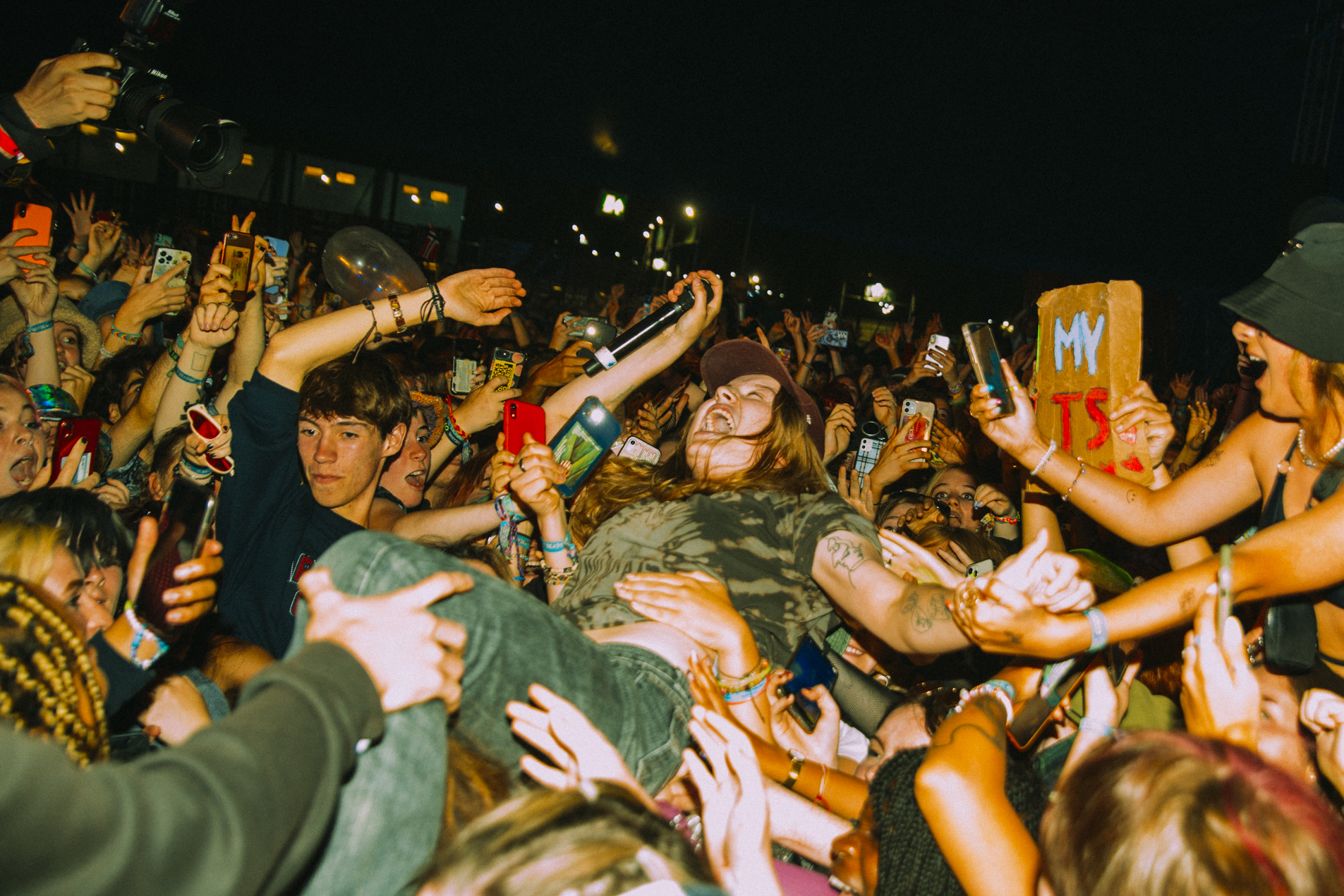 La industria musical reacciona ante la decisión del Gobierno de eliminar las normas de autoaislamiento del COVID