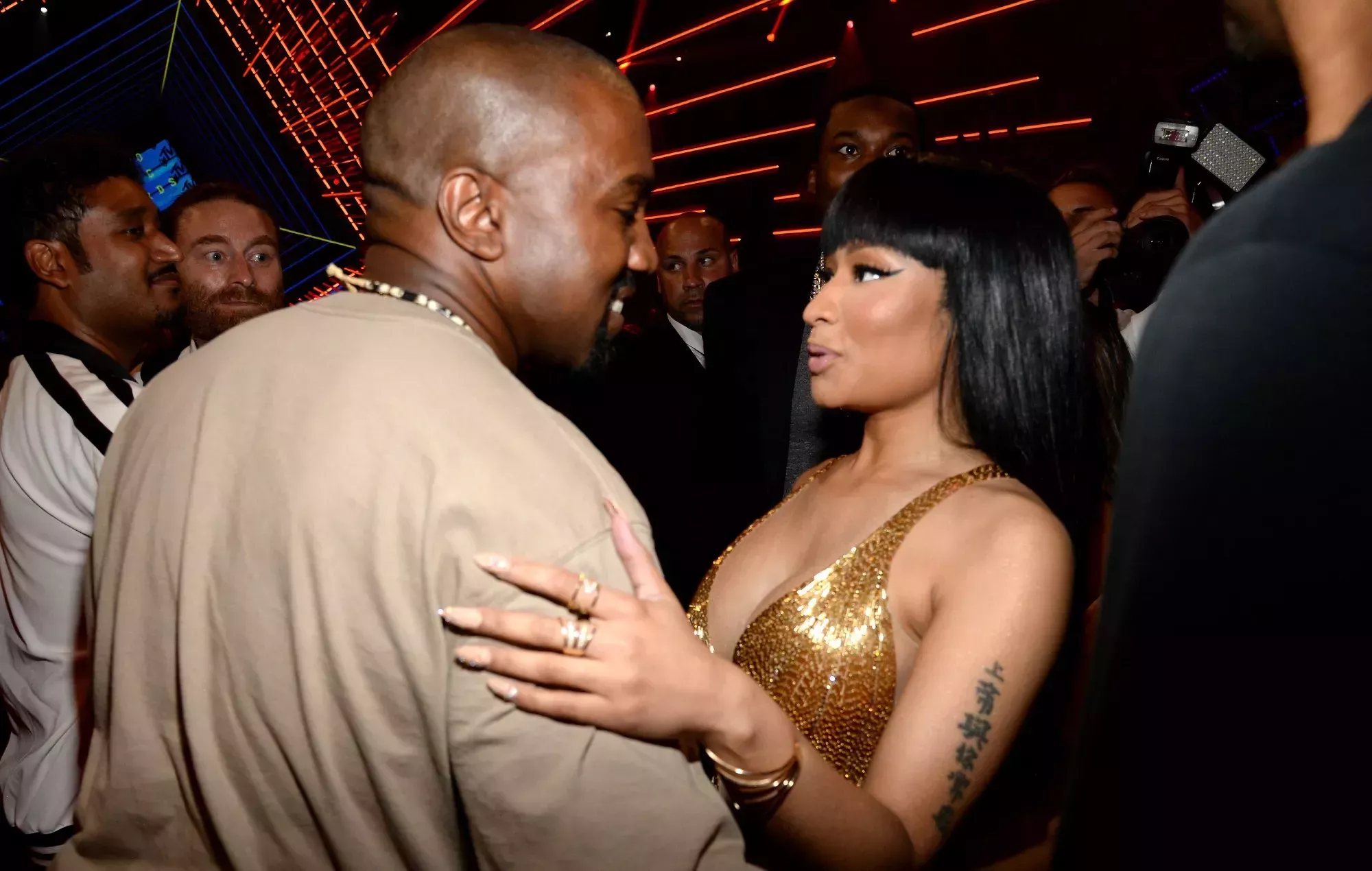 Nicki Minaj revela qué pasó con su colaboración con Kanye West 'New Body'