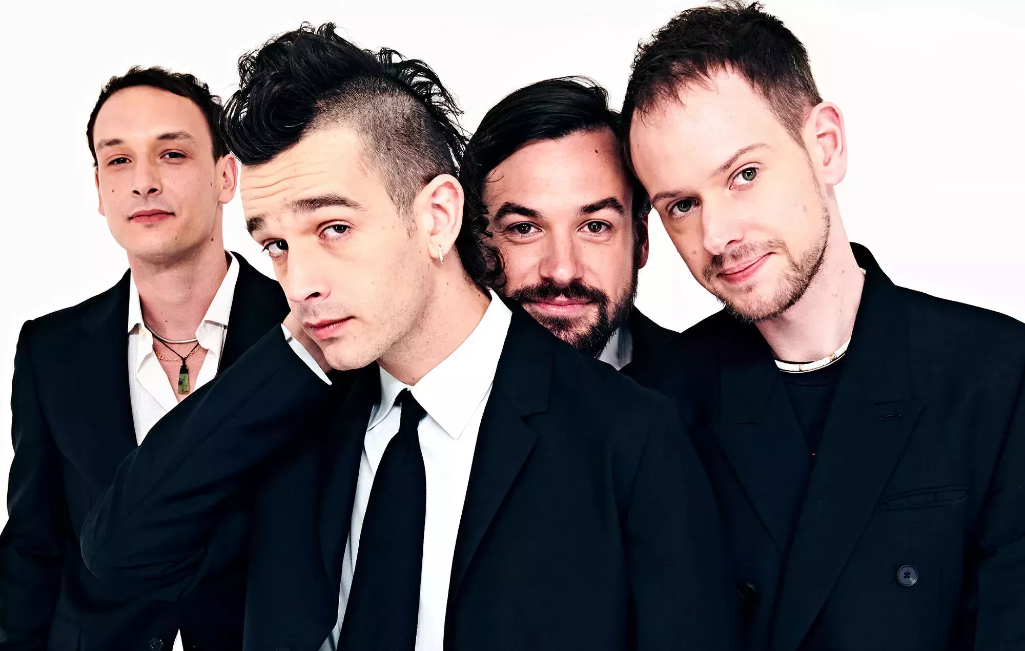 The 1975 insinúa su nueva música borrando sus cuentas en las redes sociales