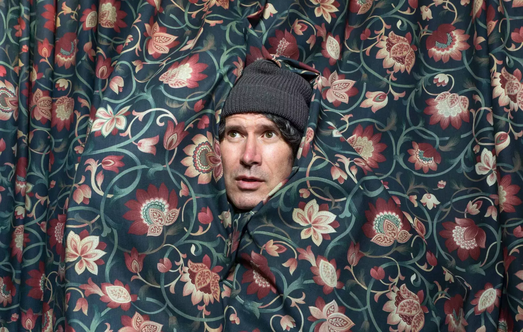 Gruff Rhys comparte su nuevo single de dos temas, 'People Are Pissed'