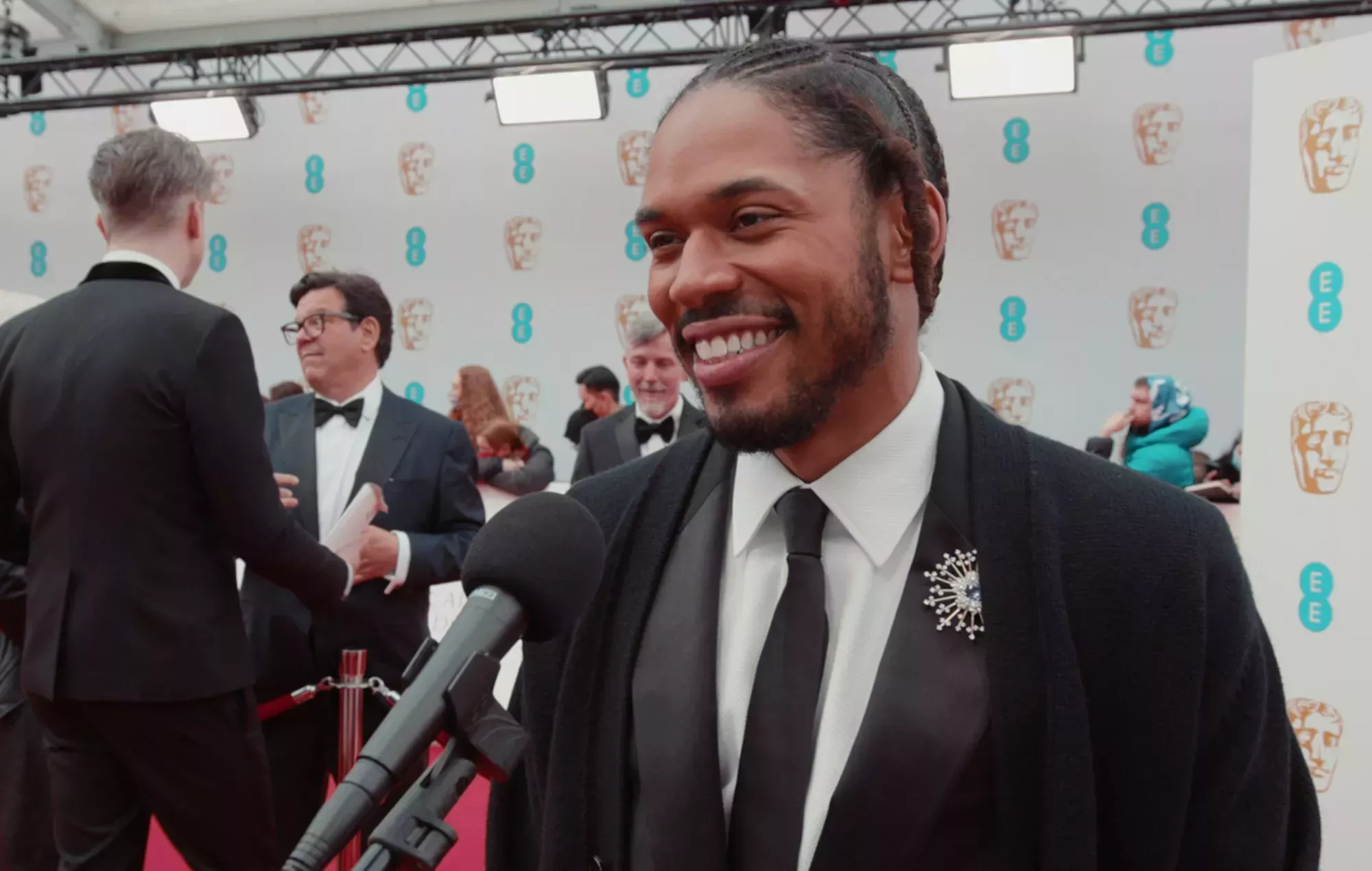 Kelvin Harrison Jr. se burla de la interpretación de B.B. King en 'Elvis'