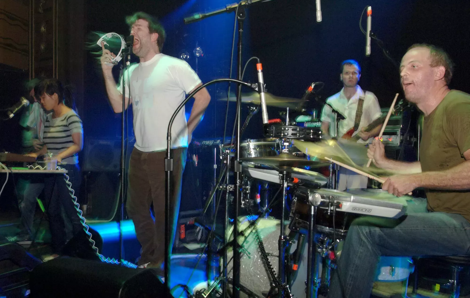 La formación original de LCD Soundsystem se reúne para el evento del 20º aniversario del DFA