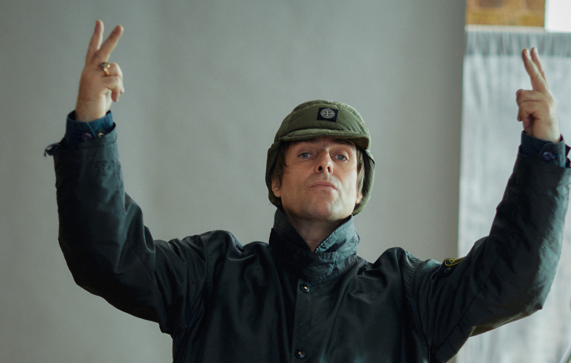 Liam Gallagher anuncia el nuevo álbum en directo "Down By The River Thames