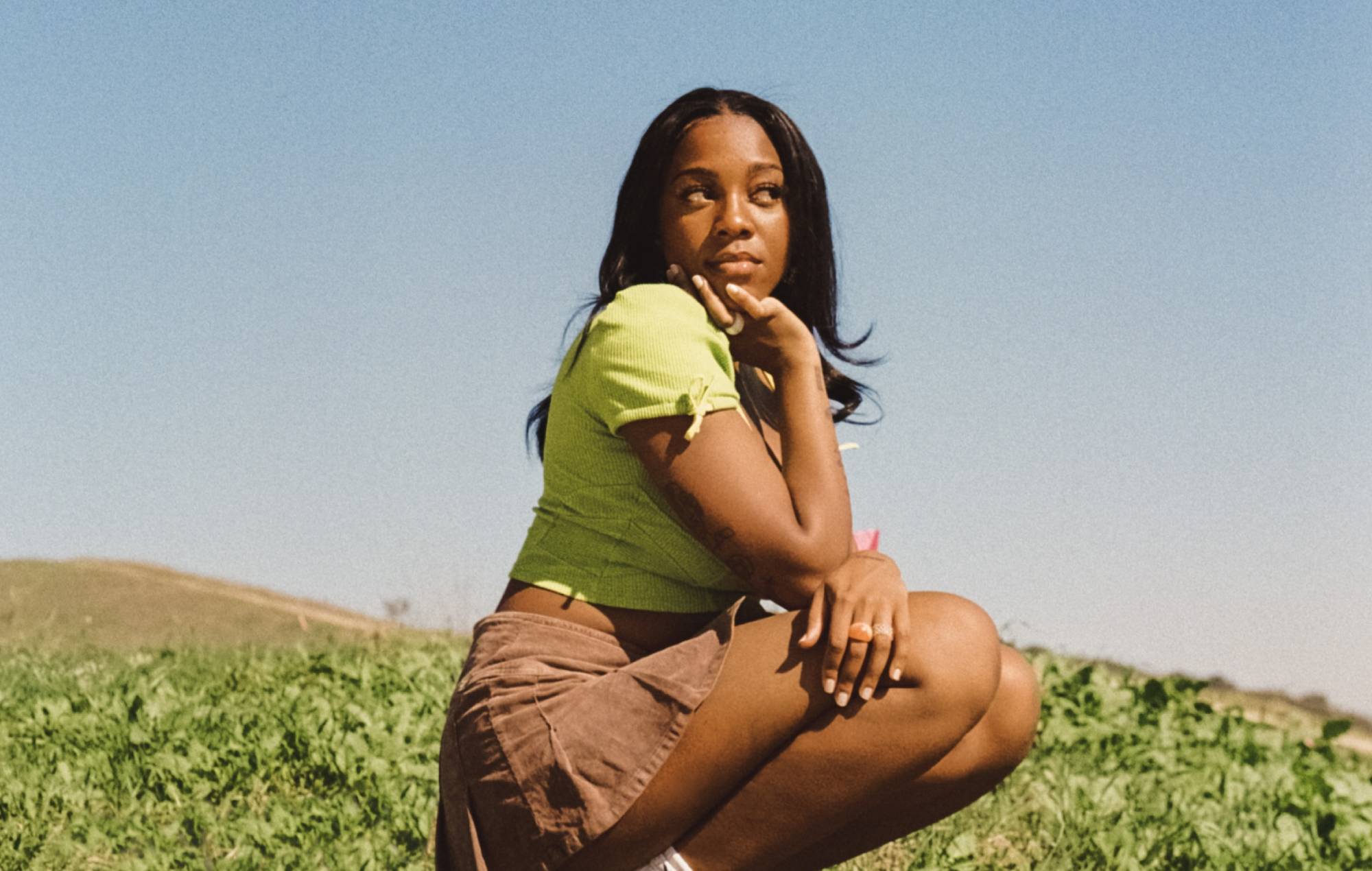 Rachel Chinouriri comparte su nuevo single de ensueño "All I Ever Asked".