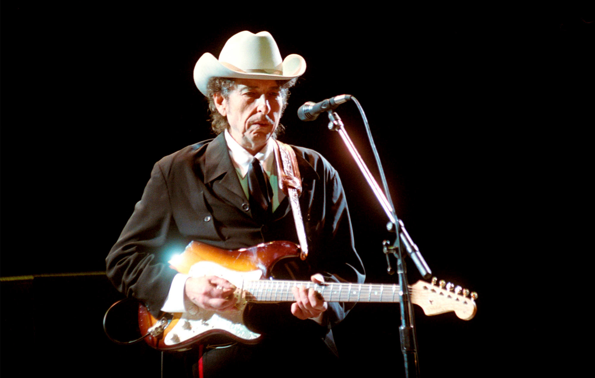 Bob Dylan regrabando canciones clásicas de su catálogo con T Bone Burnett | Cultture
