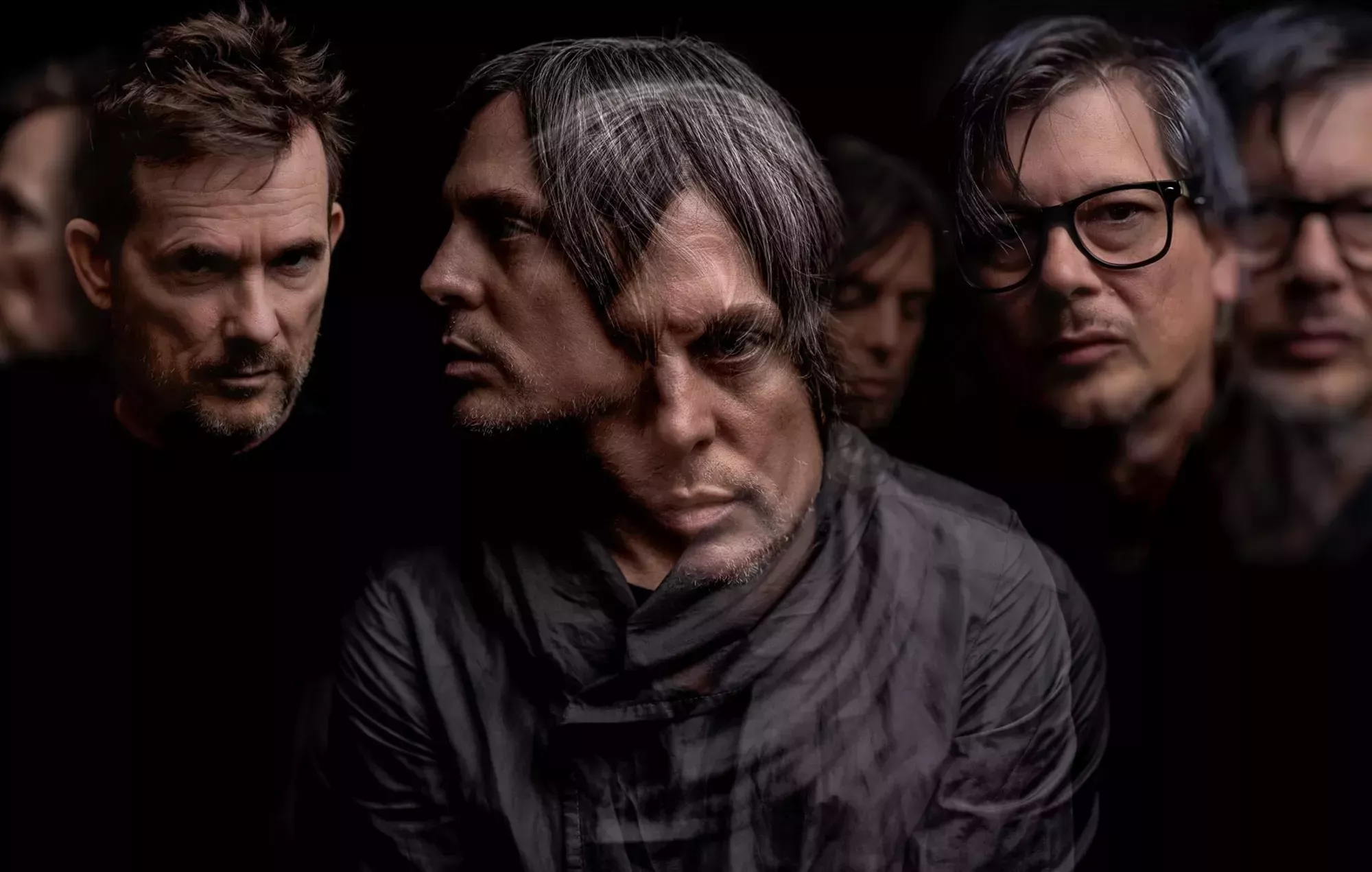 Failure presenta a Hayley Willams, Maynard James Keenan y otros en el tráiler del documental