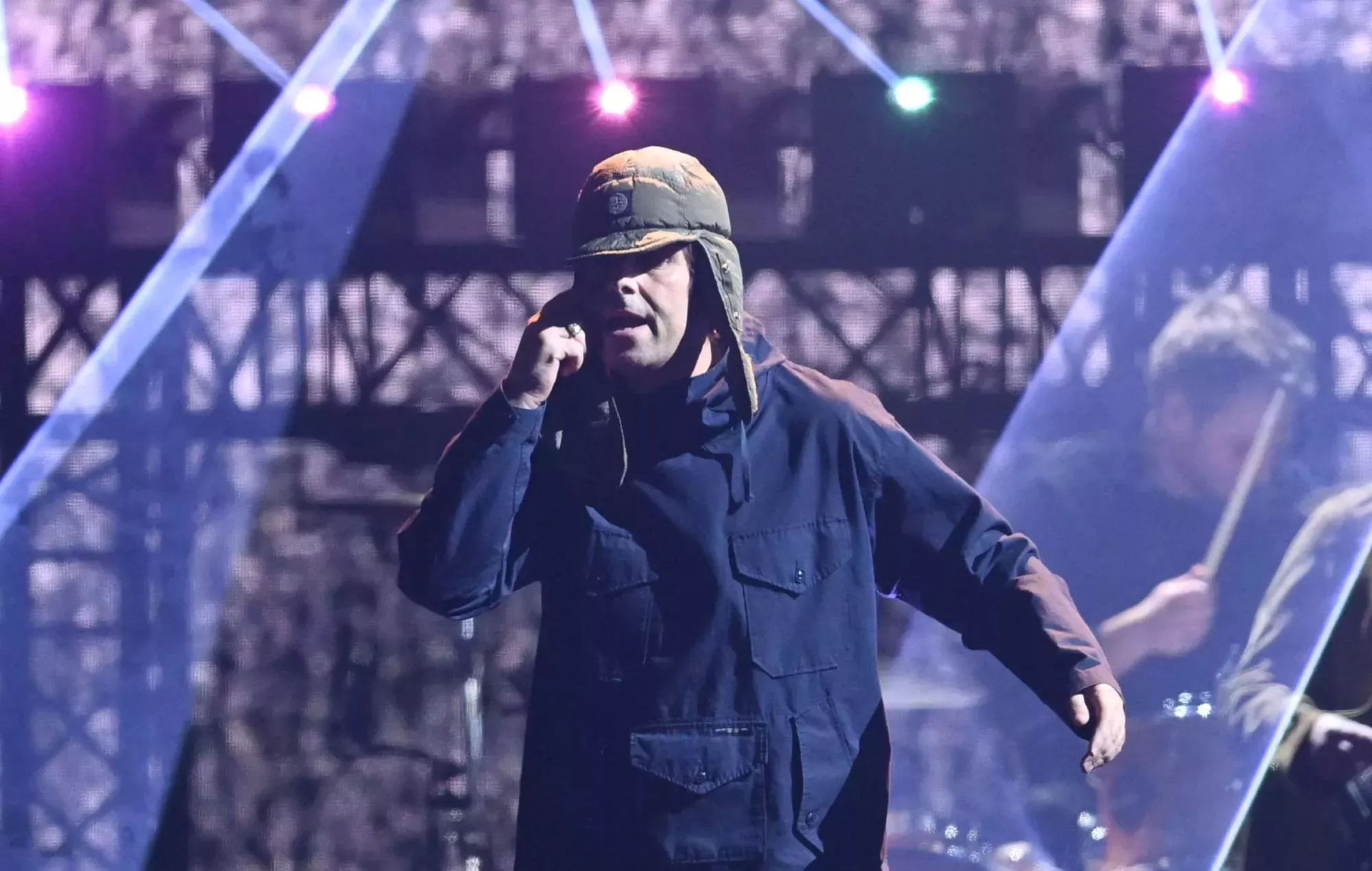 Liam Gallagher se disculpa tras el tuit de amenaza de muerte al jugador del Atlético de Madrid Stefan Savic