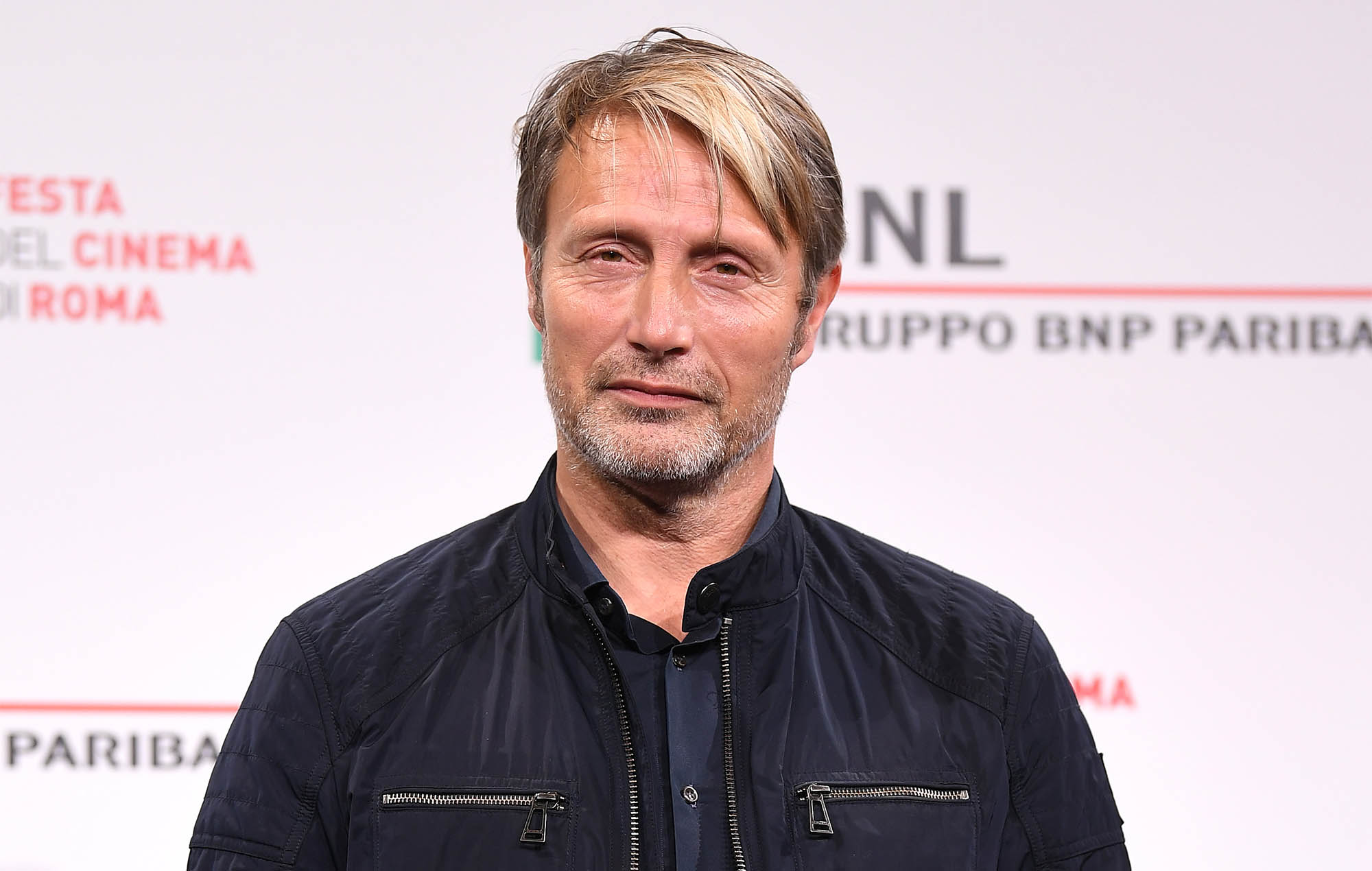 Mads Mikkelsen califica de "pretencioso" el método de actuación
