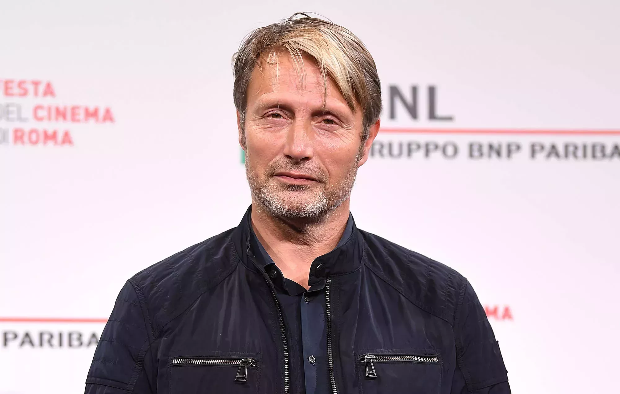 Mads Mikkelsen califica de 