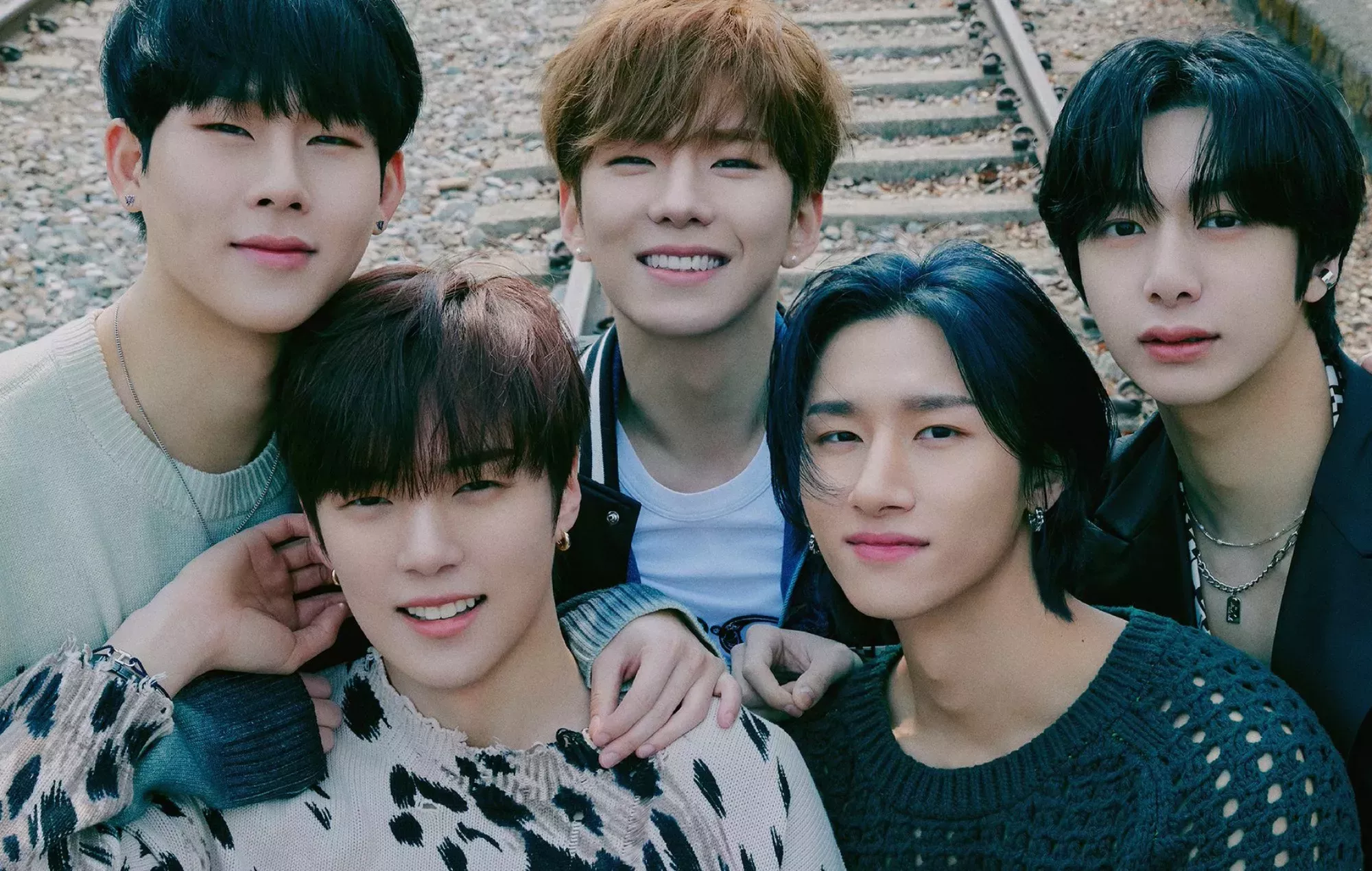 MONSTA X se lanza a por 'Love' en su nuevo vídeo musical