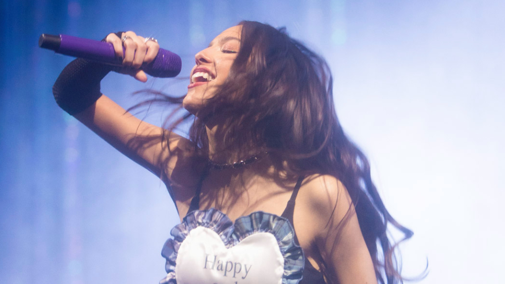Olivia Rodrigo sorprende con un show triunfal en Radio City