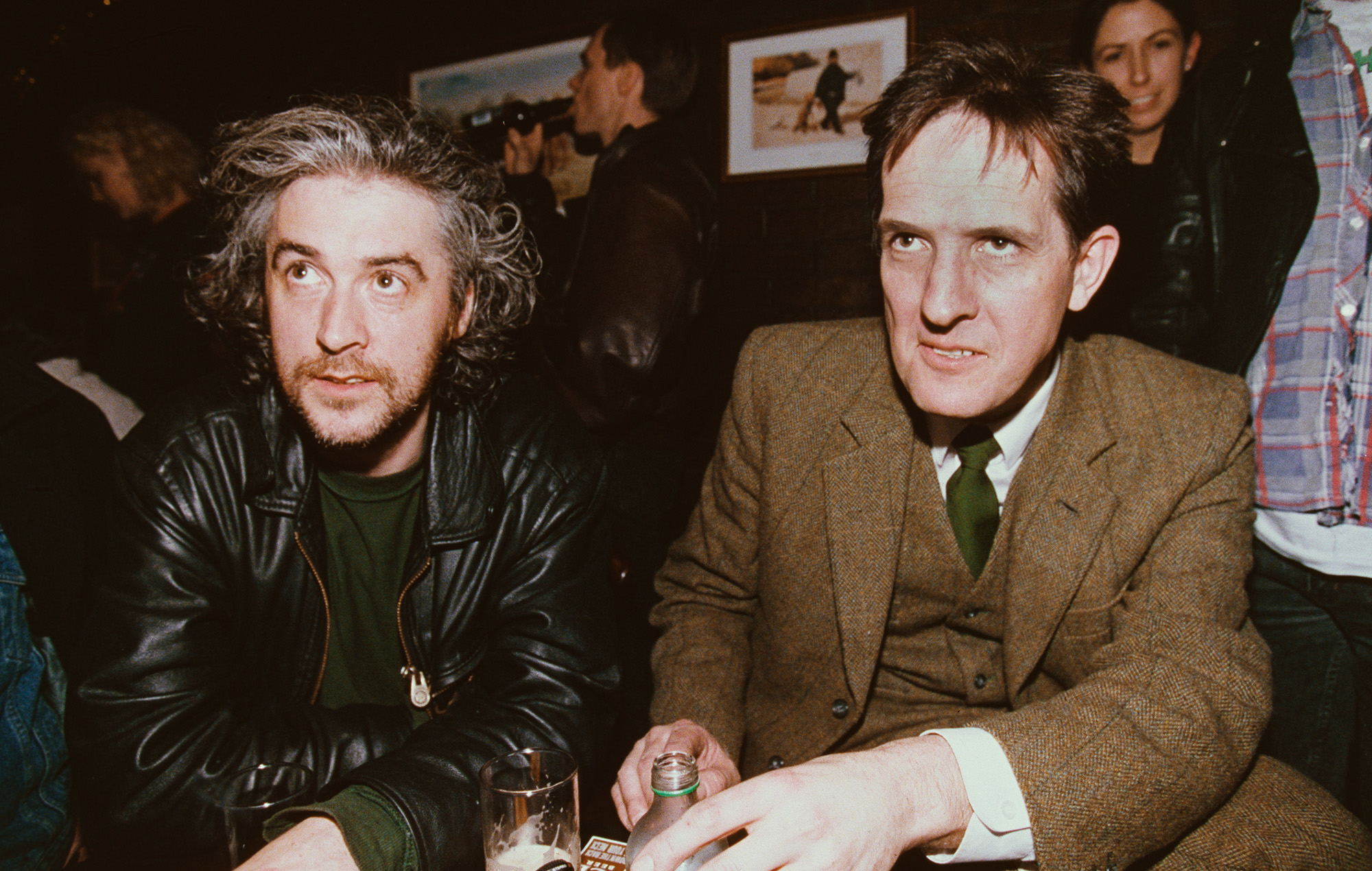 Vea el tráiler del nuevo y controvertido documental "¿Quién mató a The KLF?