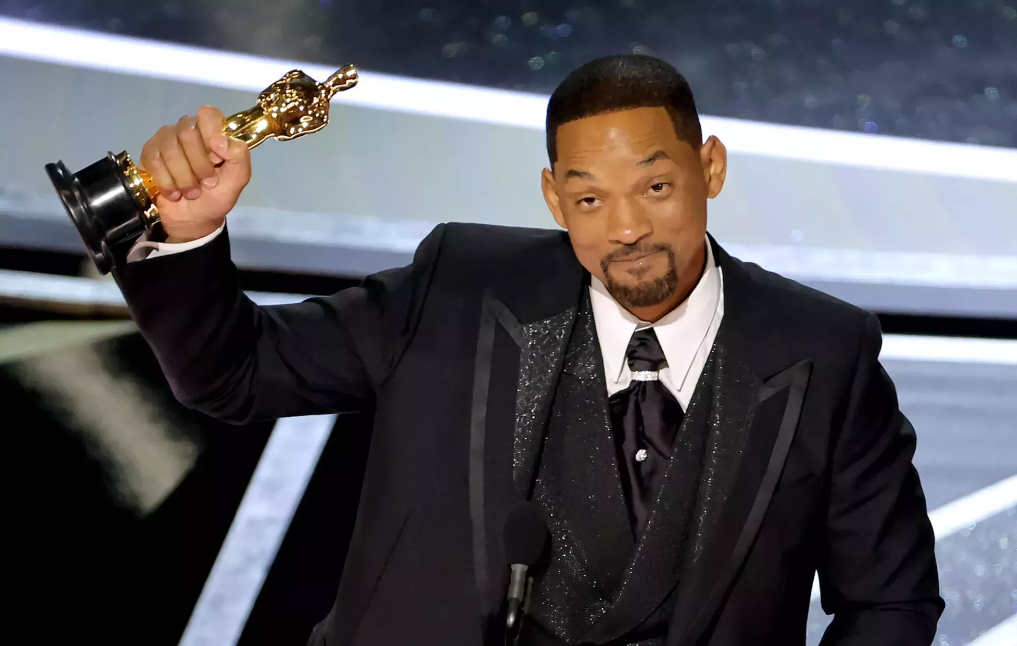Will Smith es expulsado de los Oscars durante 10 años tras una bofetada
