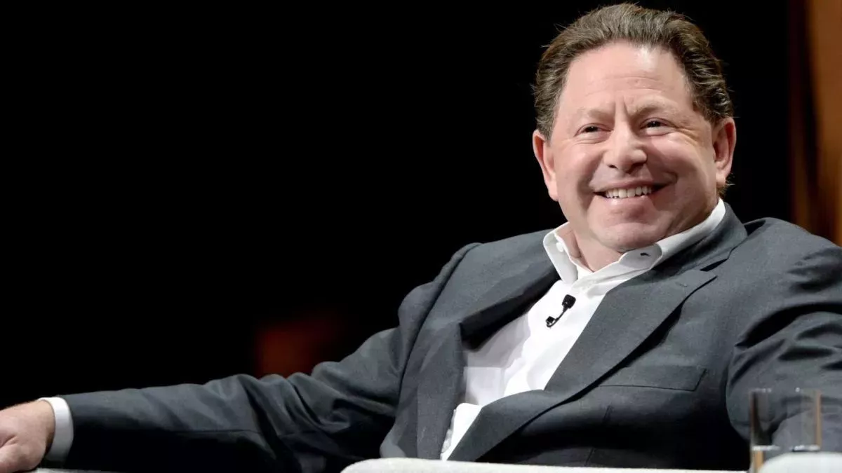 Kotick, junto con Brian Kelly, Robert Morgado, Robert Corti, Barry Meyer y Peter Nolan, no reconocieron "que Activision Blizzard durante años mantuvo lugares de trabajo inseguros"