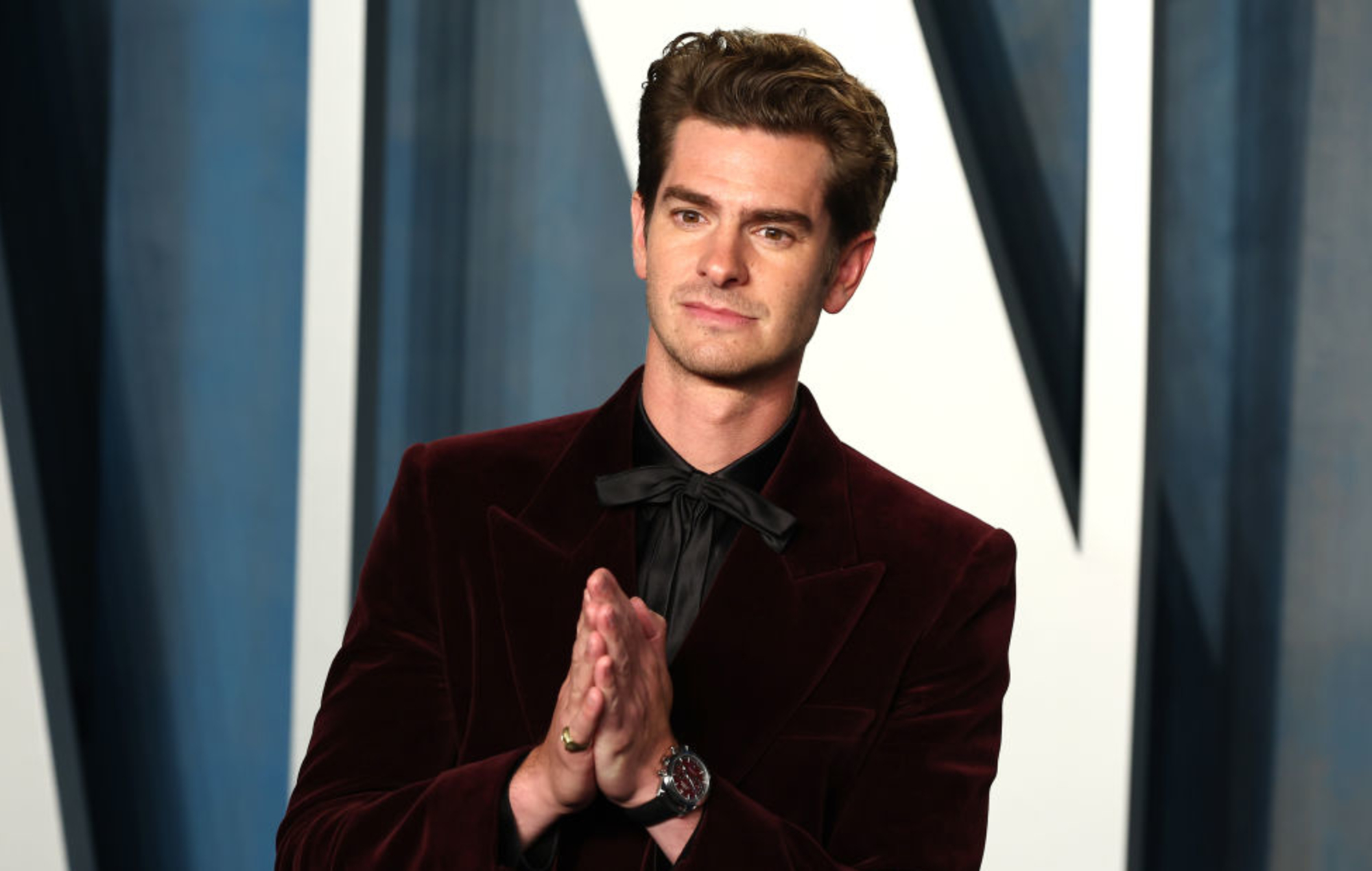 Andrew Garfield desvela por fin a quién enviaba mensajes de texto tras la bofetada de los Oscar