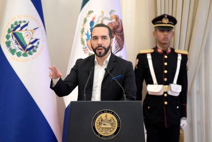 El salvador al borde de la ruina tras admitir el bitcoin como una moneda oficial