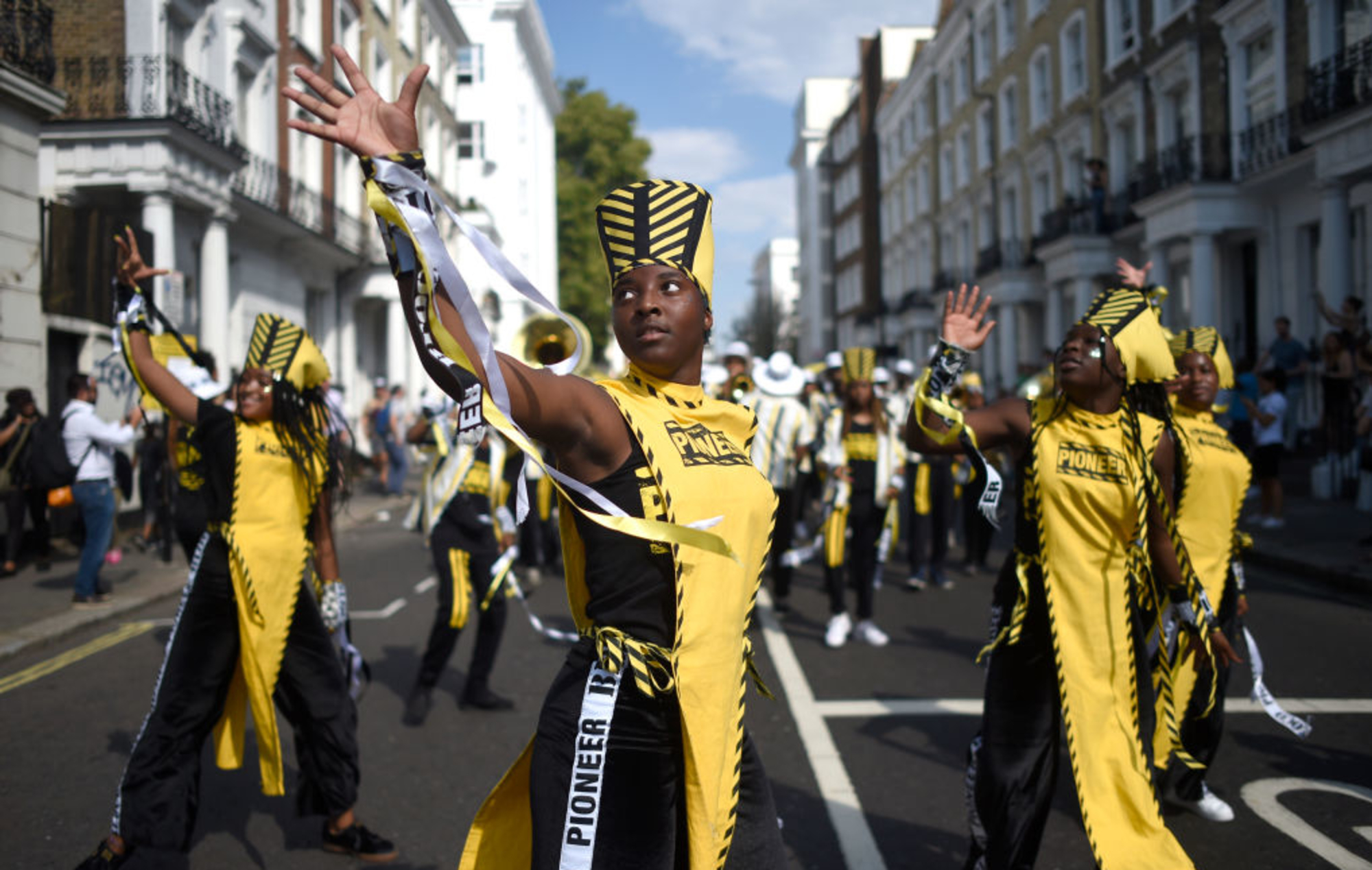 El Carnaval de Notting Hill y Glastonbury se unen para una nueva colaboración