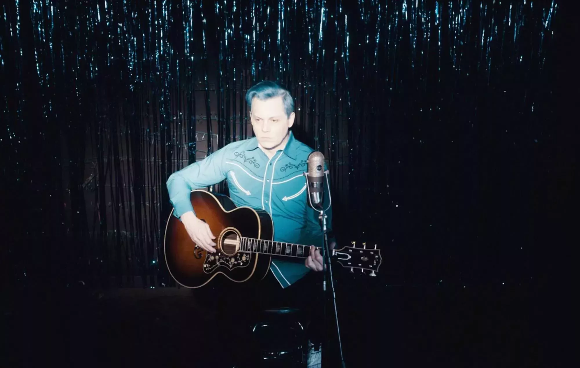 Jack White pide un mayor control de las armas tras el tiroteo en una escuela de Uvalde