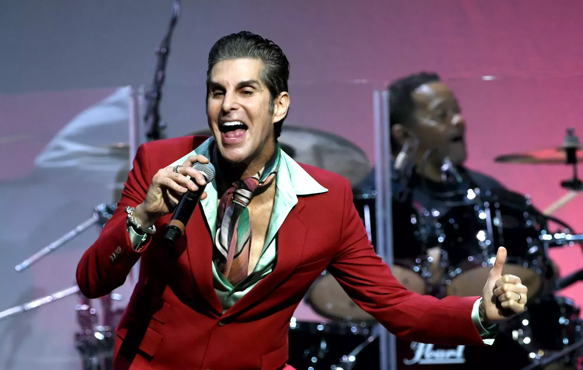 Los Porno For Pyros de Perry Farrell se reúnen en Welcome To Rockville