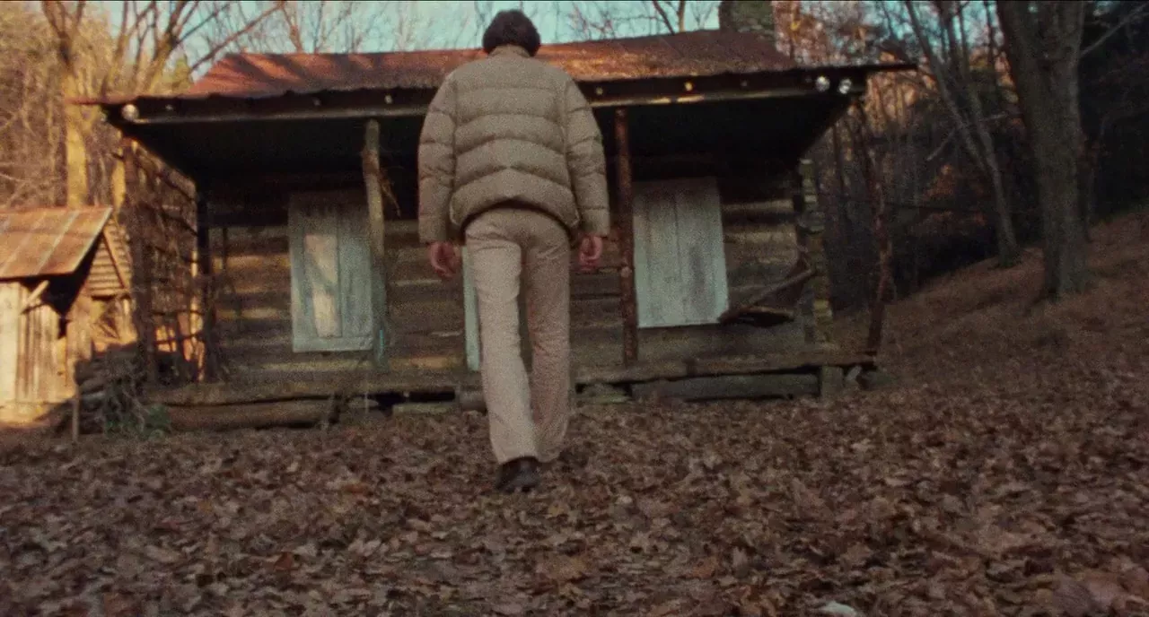 The Evil Dead sigue siendo una película de explotación excepcionalmente juguetona