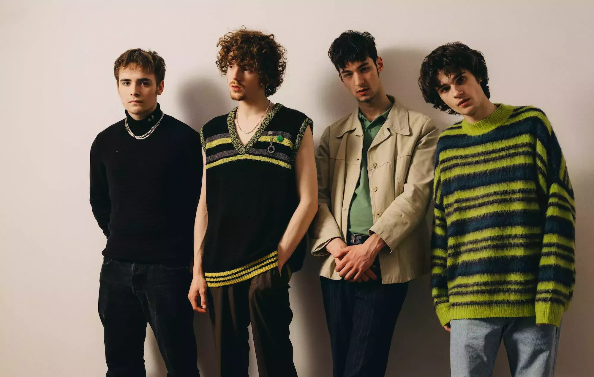 The Lounge Society anuncia su álbum de debut 'Tired Of Liberty' con el single 'Blood Money'