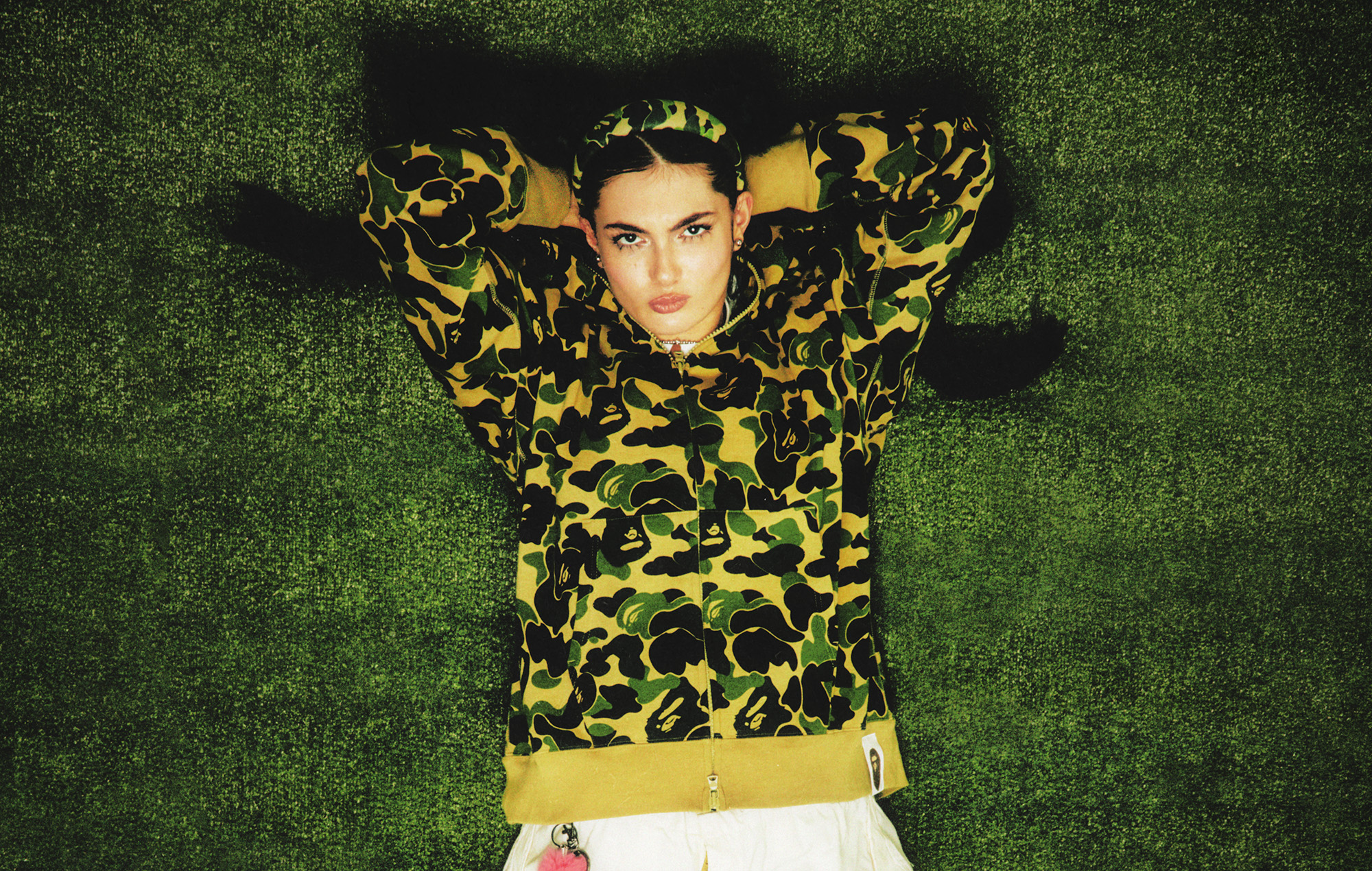 Willow Kayne estrena el vídeo de "Human Traffic" para "Final Notice