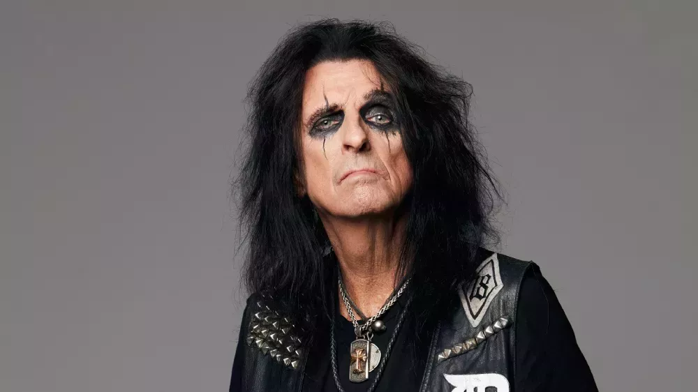 

	
		Alice Cooper firma con CAA para hacer una gira por Norteamérica (EXCLUSIVA)
	
	