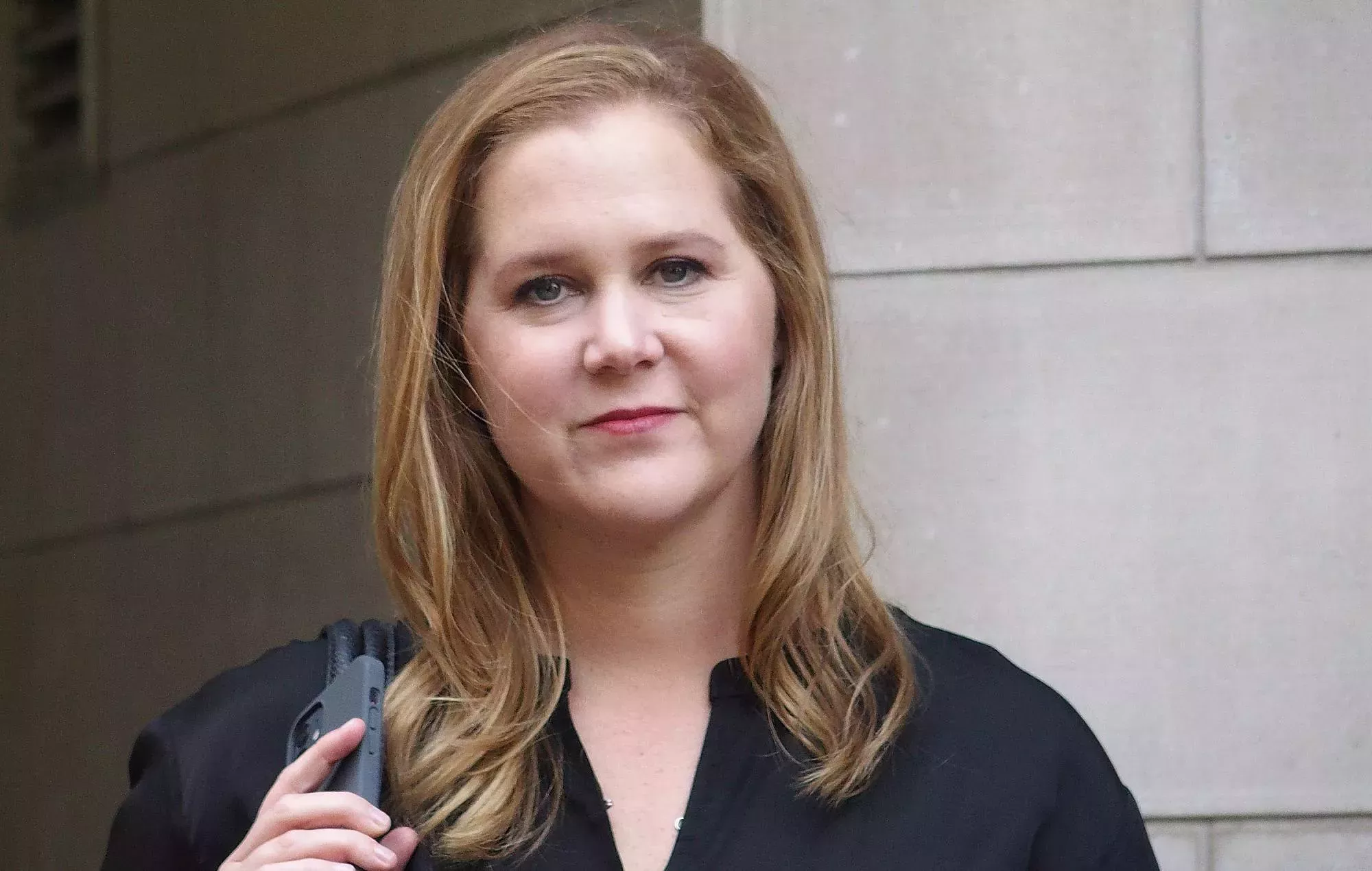 Amy Schumer lidera las peticiones de Hollywood para cambiar la representación de las armas