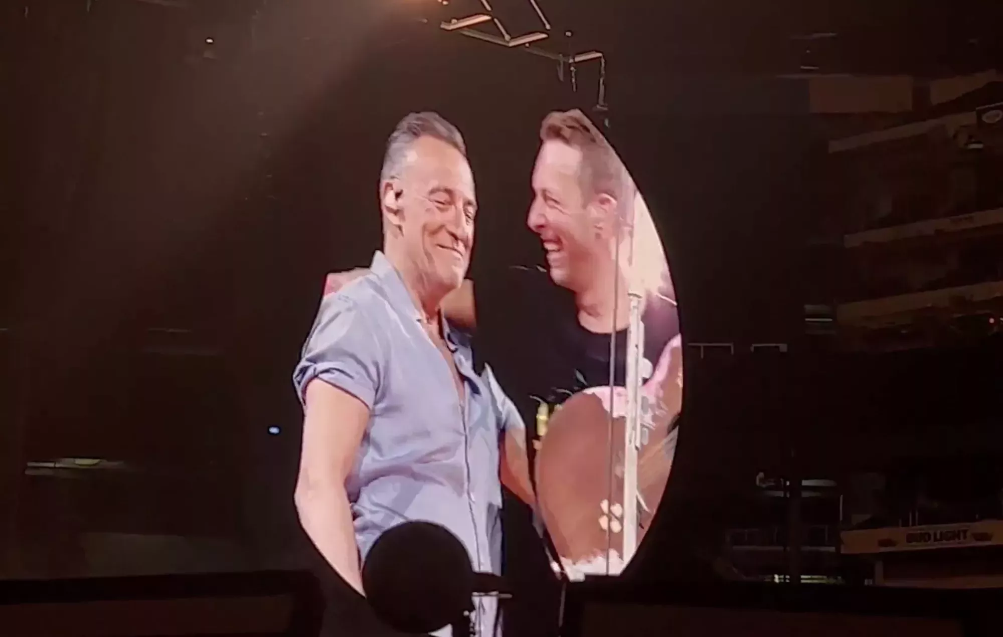 Bruce Springsteen se une a Coldplay en el escenario de Nueva Jersey