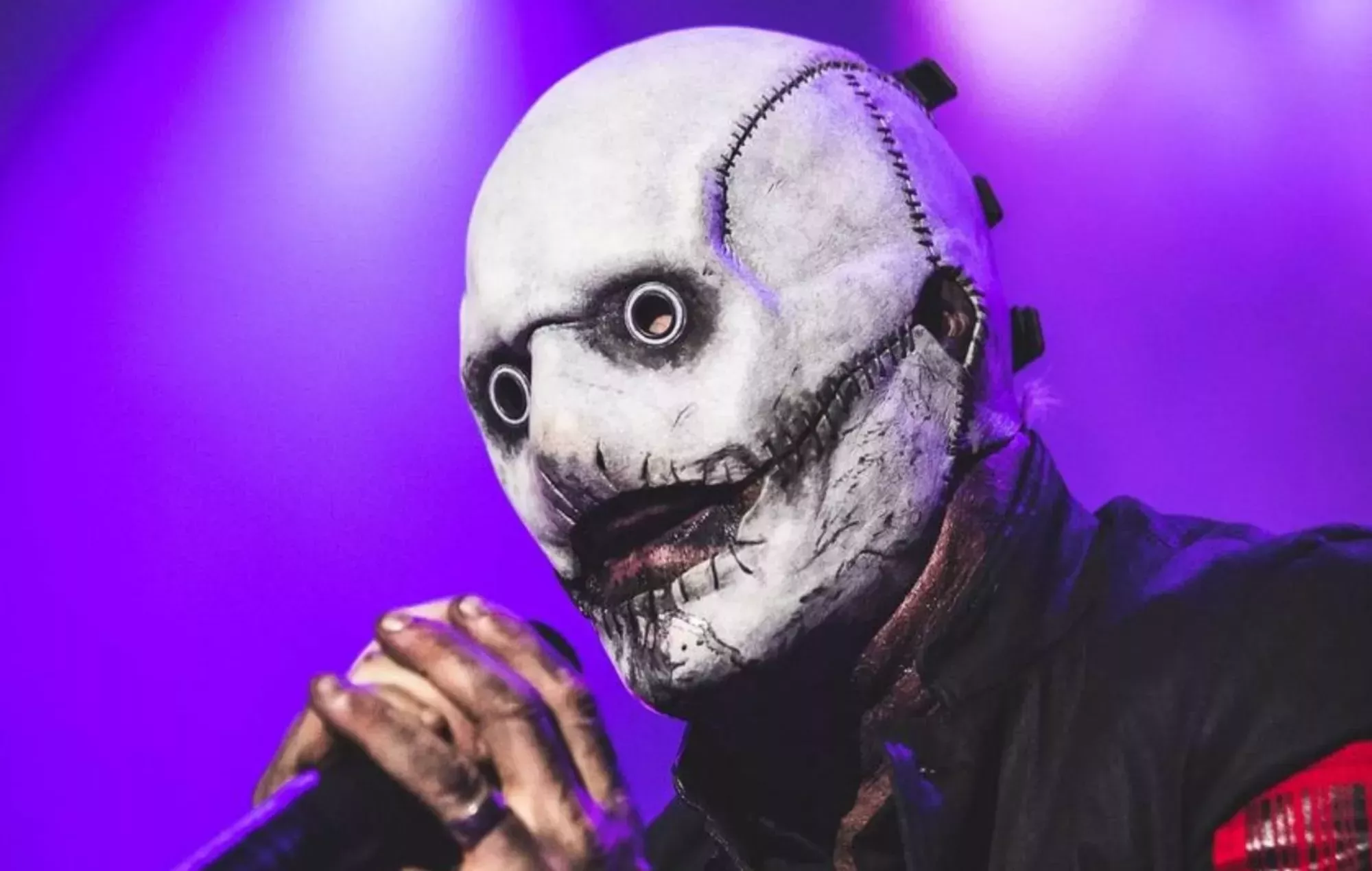 Corey Taylor dice que la nueva música de Slipknot llegará 