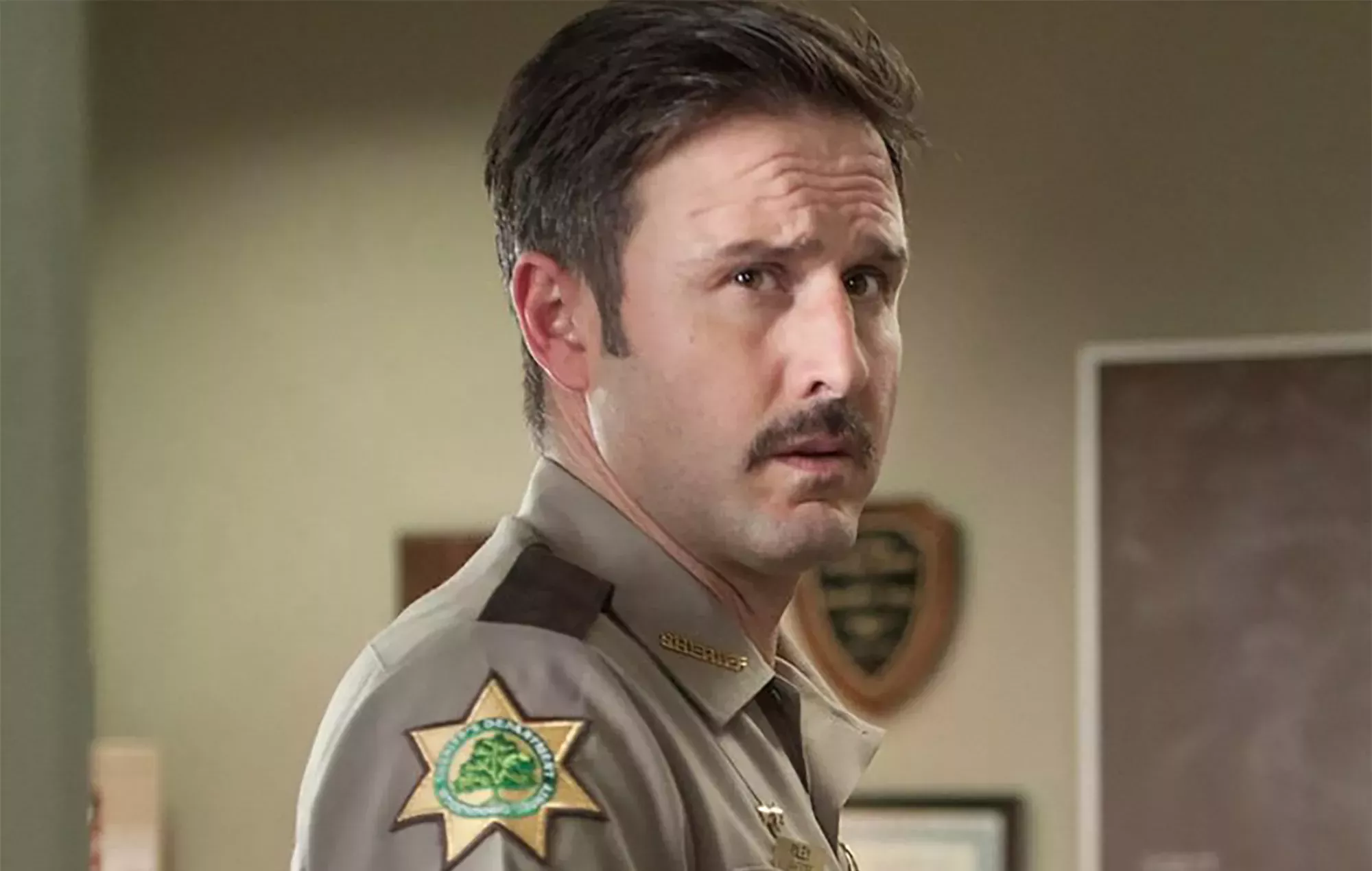 David Arquette dice que el desarrollador de 'The Quarry' podría hacer un juego de 'Scream' 