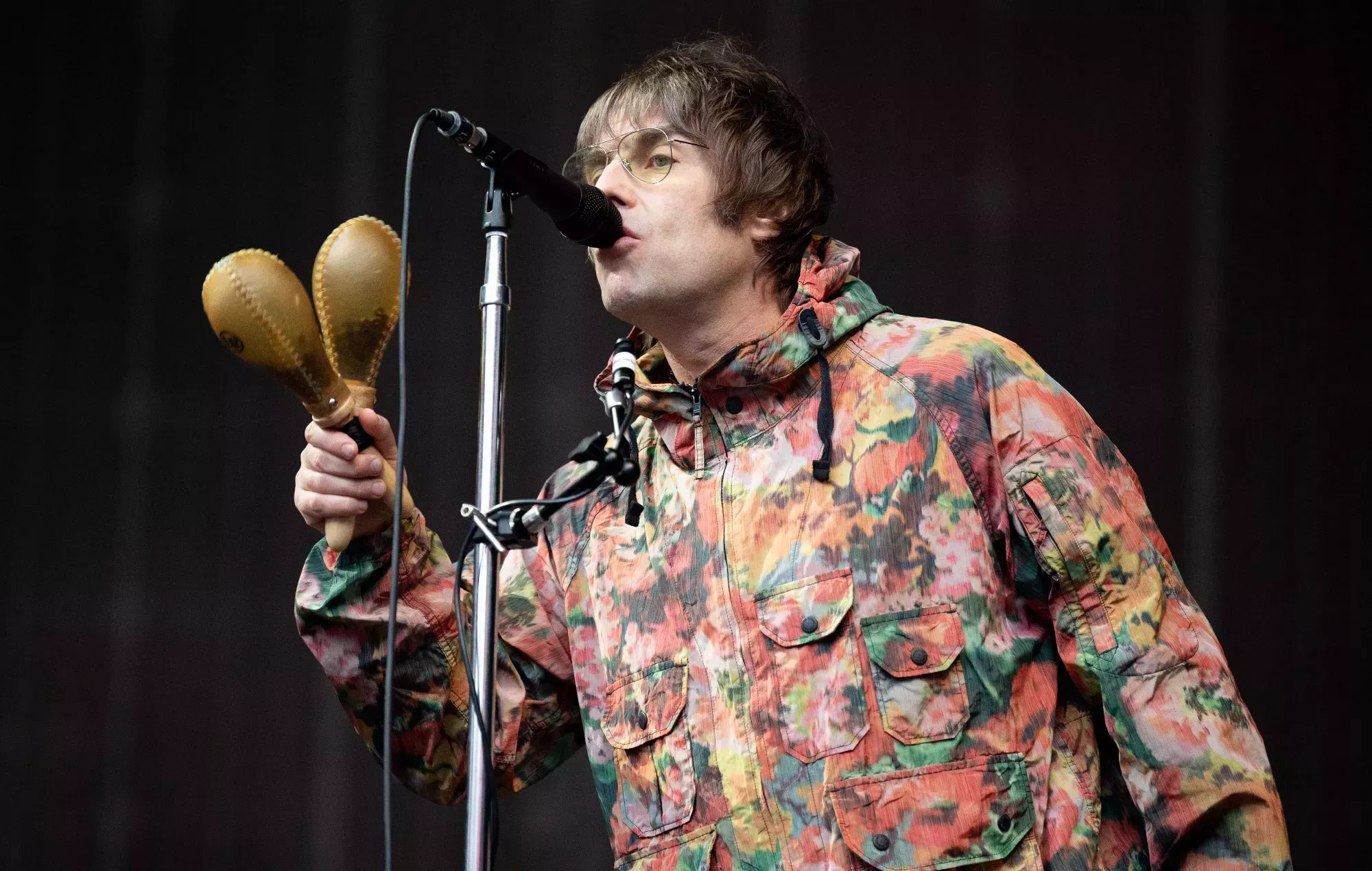Mira cómo Liam Gallagher inicia su gira de verano interpretando por primera vez un clásico de Oasis