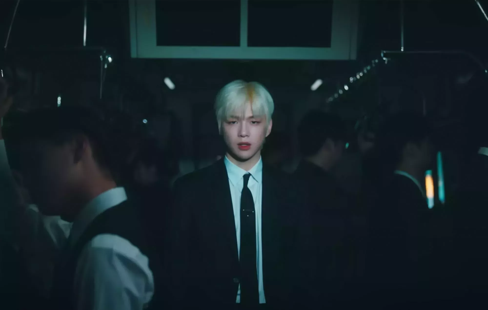 Mira el nuevo vídeo musical de Kang Daniel para 'Parade'