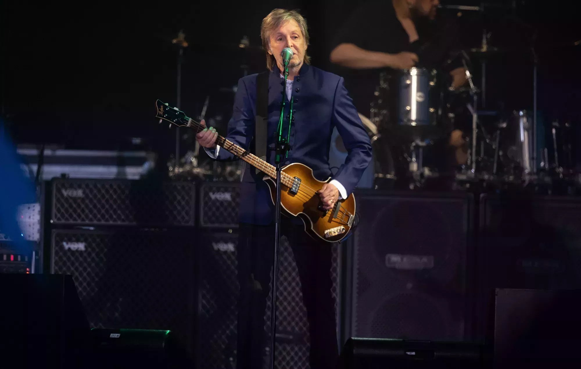 Paul McCartney hace un dúo virtual con John Lennon en su actuación en Glastonbury