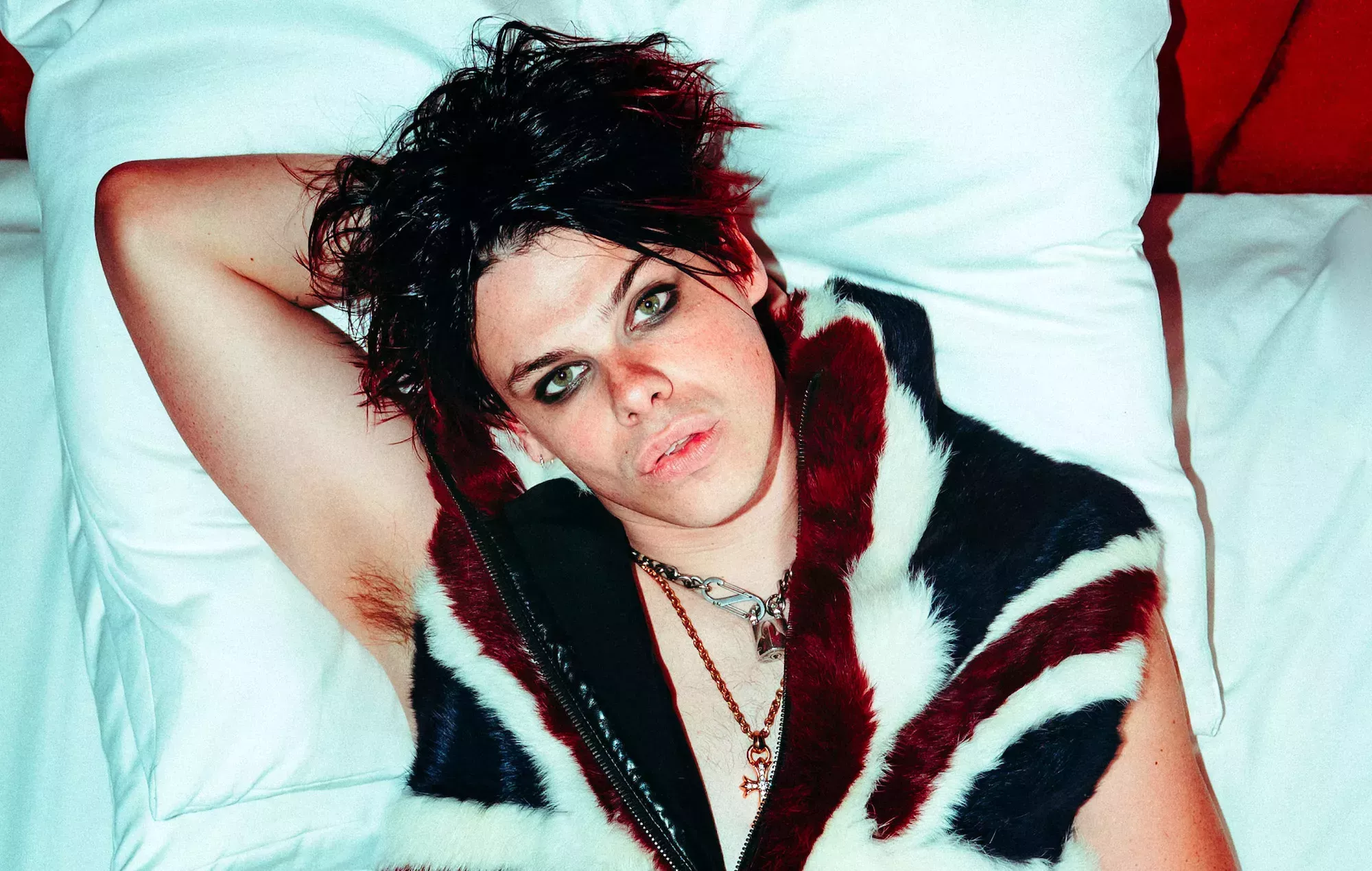 Yungblud califica de