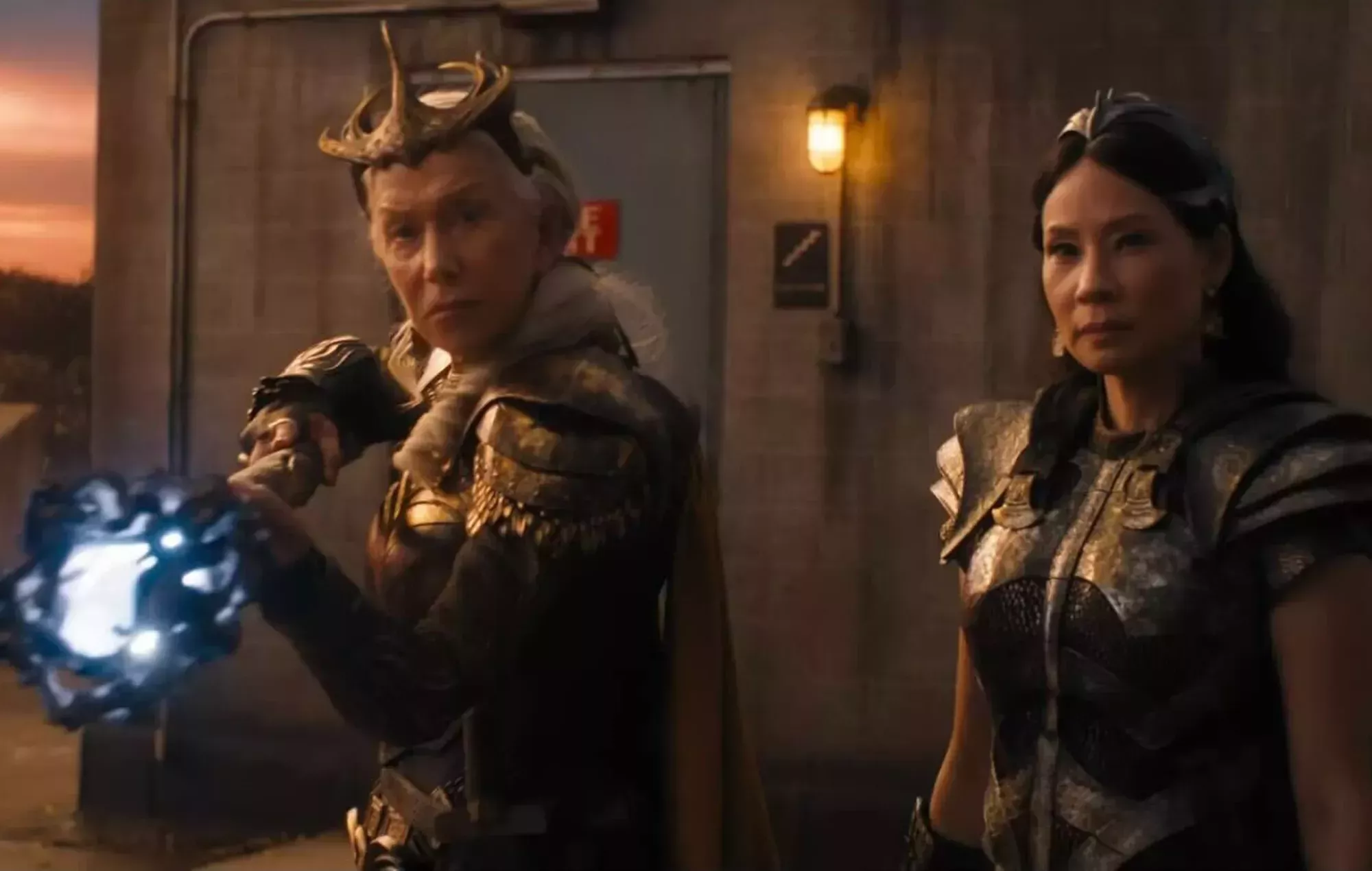 ¡Helen Mirren y Lucy Liu protagonizan el nuevo tráiler de 