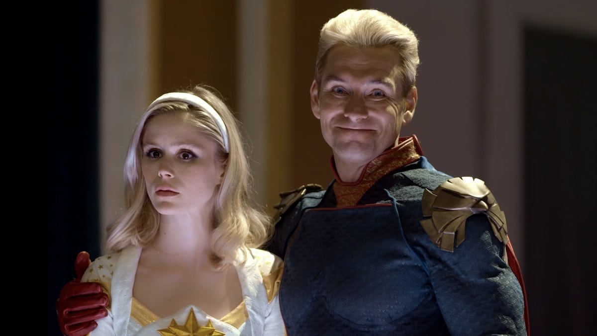 Los chicos se refugian en la fantasía en 'Here Comes a Candle to Light You to Bed'