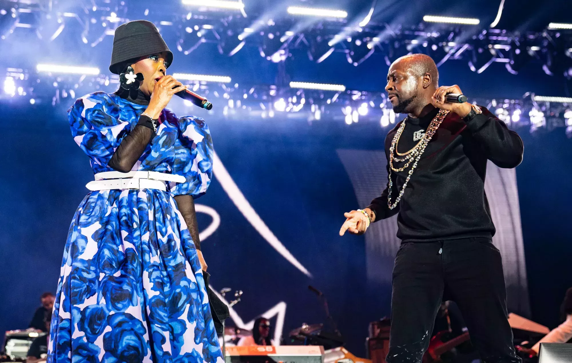 Mira cómo Lauryn Hill se une a Wyclef Jean en el escenario del festival Essence para interpretar canciones de Fugees