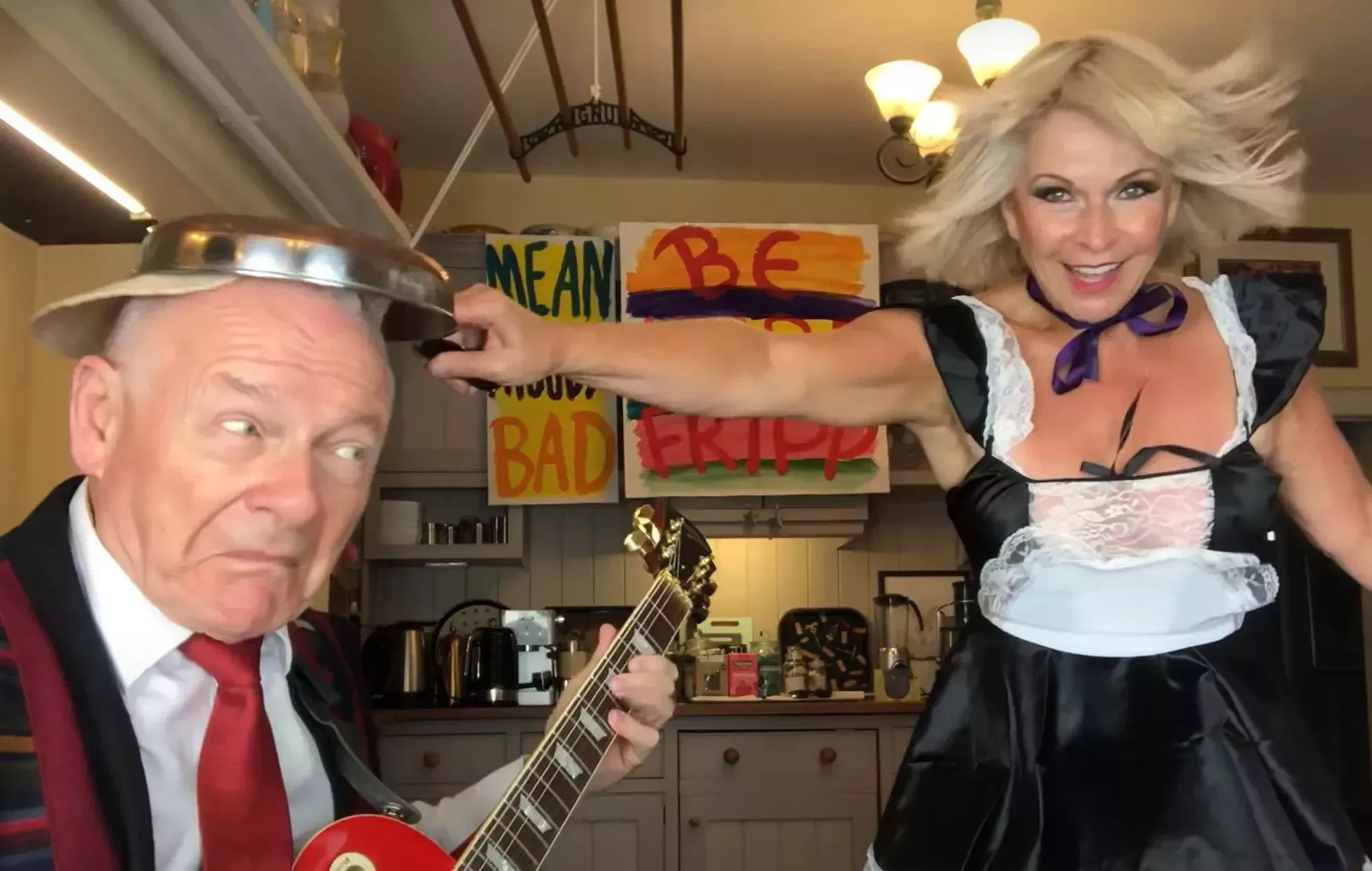 Mira cómo Robert Fripp y Toyah Willcox versionan 'Are You Gonna Go My Way' de Lenny Kravitz