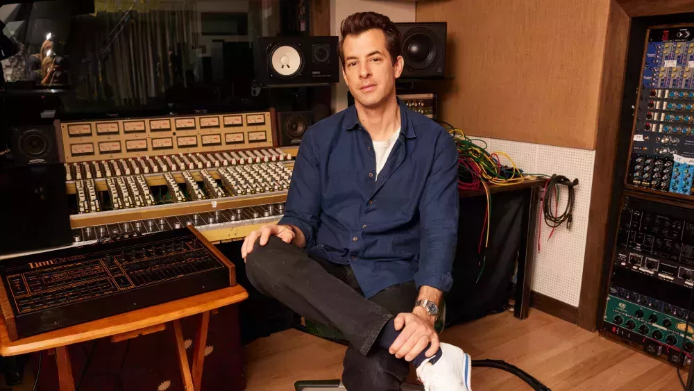 

	
		¿Qué hace que Adele, Gaga y Amy Winehouse sean cantantes tan increíbles? El productor Mark Ronson lo explica en una charla sobre su carrera
	
	