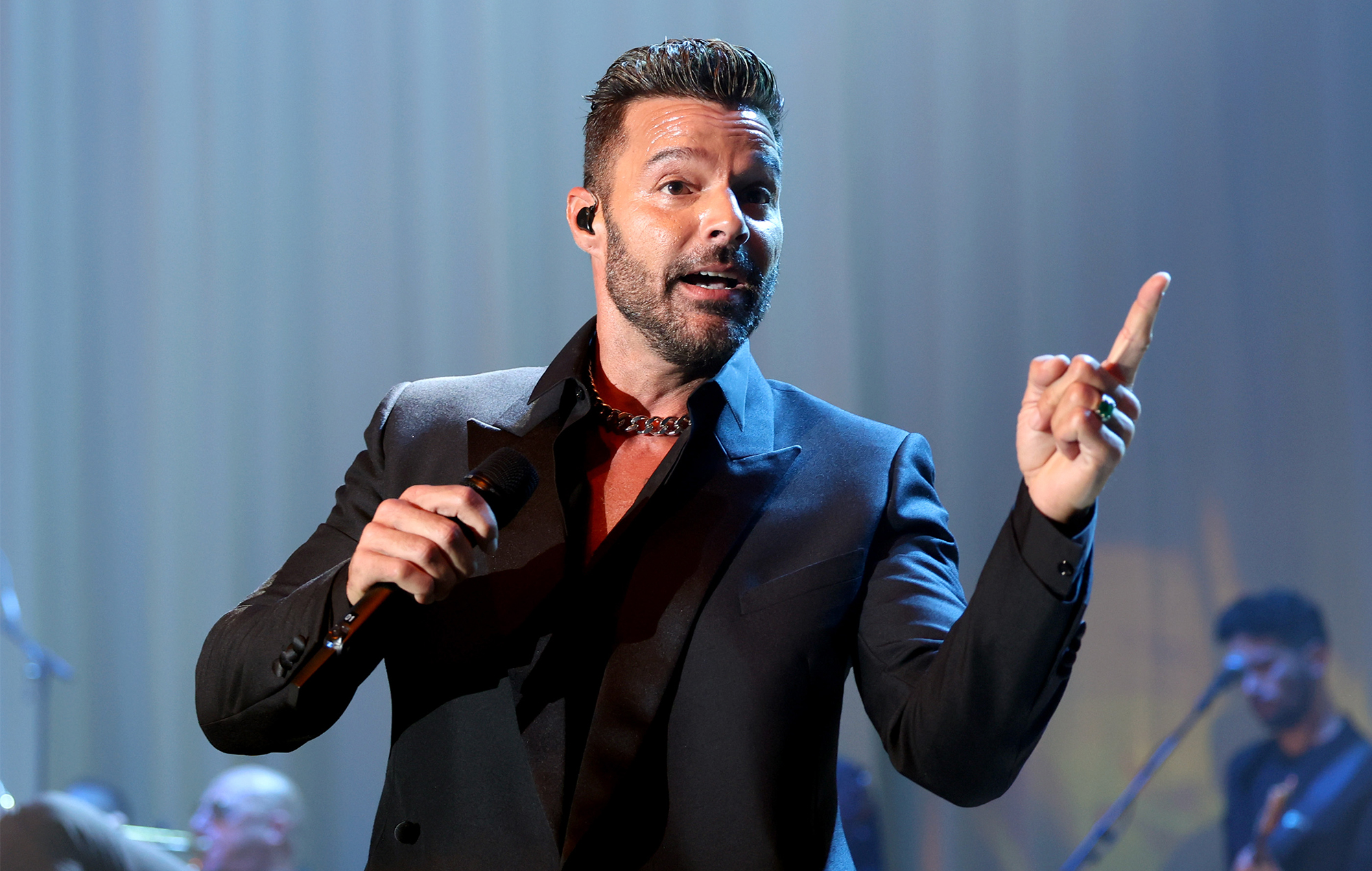 Ricky Martin recibe una orden de alejamiento en Puerto Rico