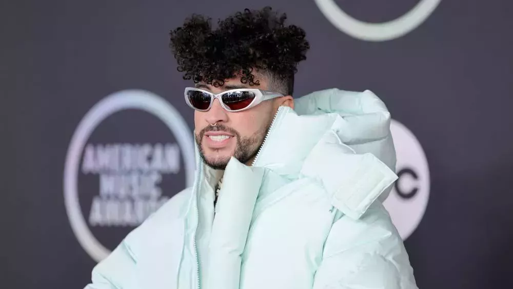 

	
		Bad Bunny se sitúa por octava vez en el número 1 con 'Un Verano Sin Ti', mientras que 'Renaissance' de Beyoncé baja al número 3
	
	