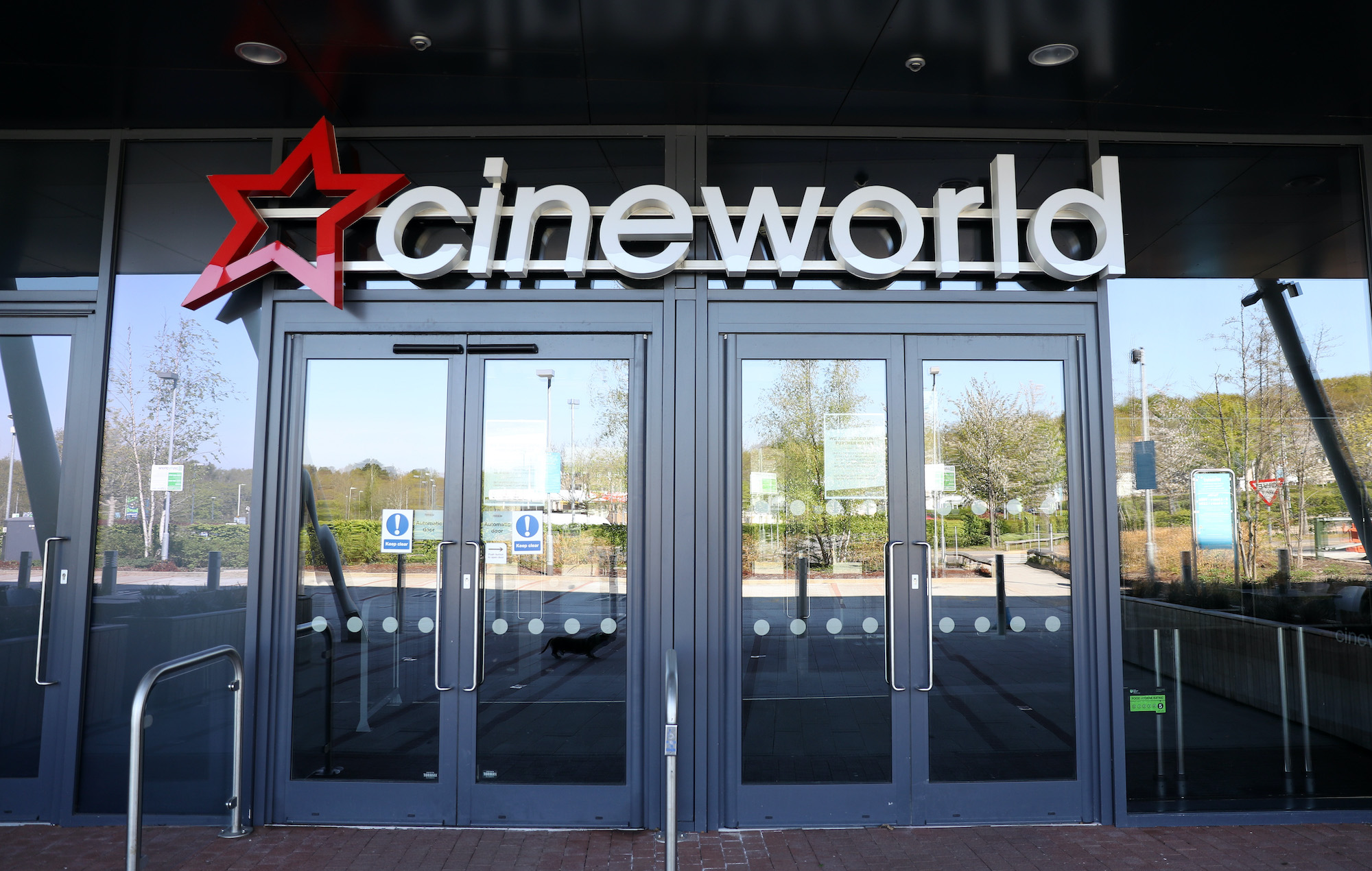 Cineworld confirma que estudia declararse en quiebra en EEUU