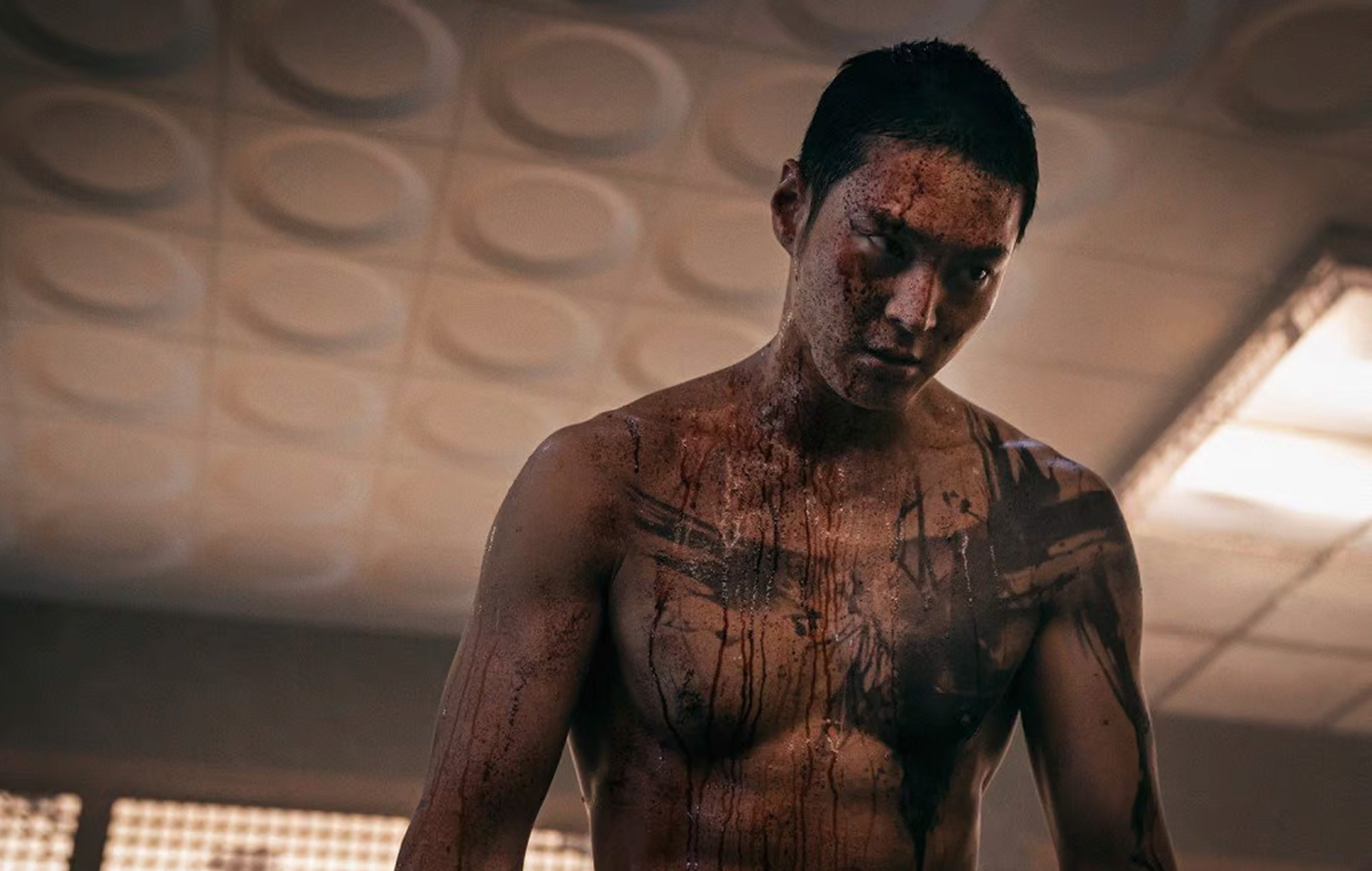 El director de 'Carter' explica la escena inicial de la película de Netflix, una pelea de 20 minutos rodada en una sola toma