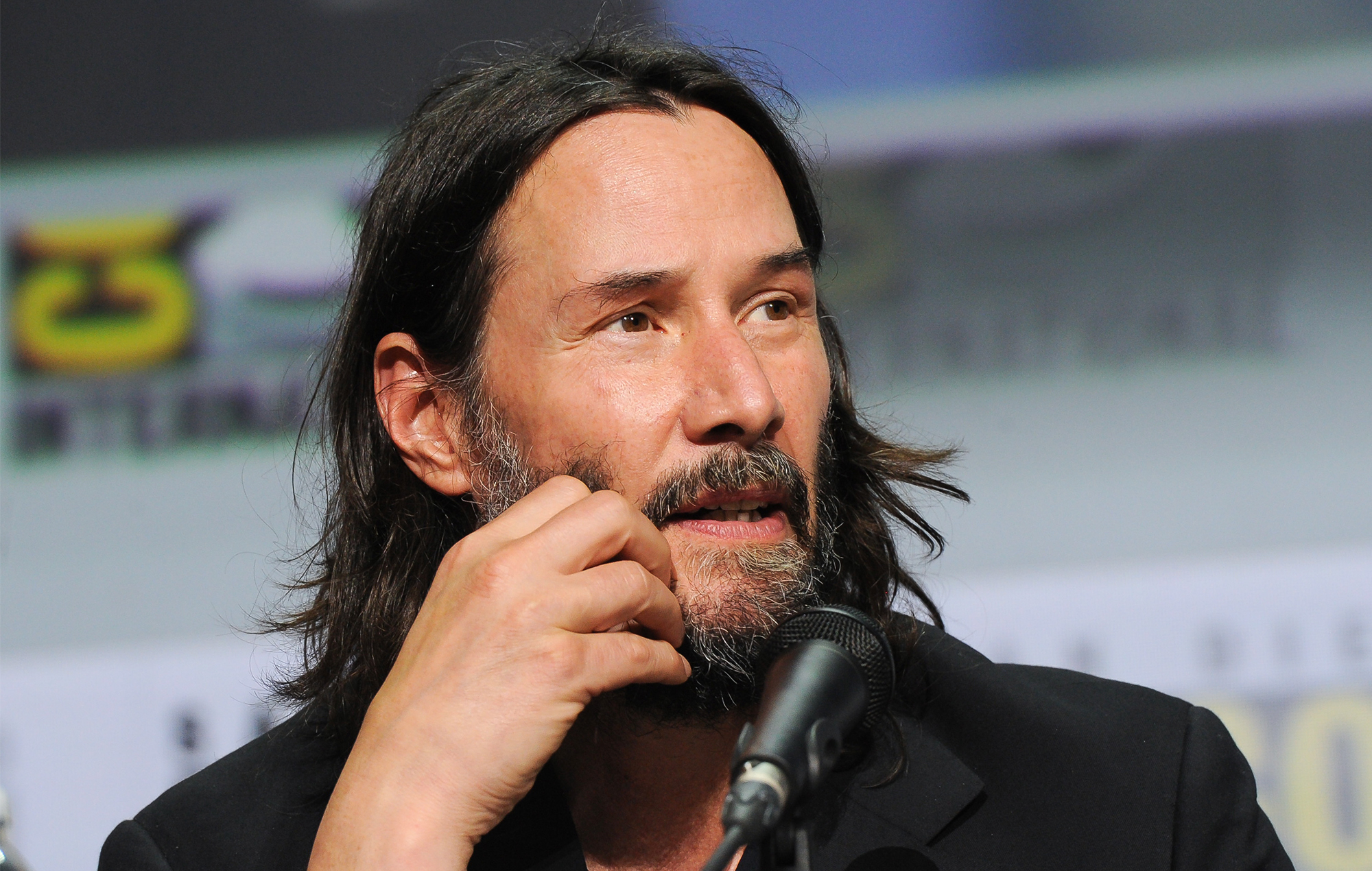 Keanu Reeves aparece por sorpresa en la boda de una pareja de Northamptonshire