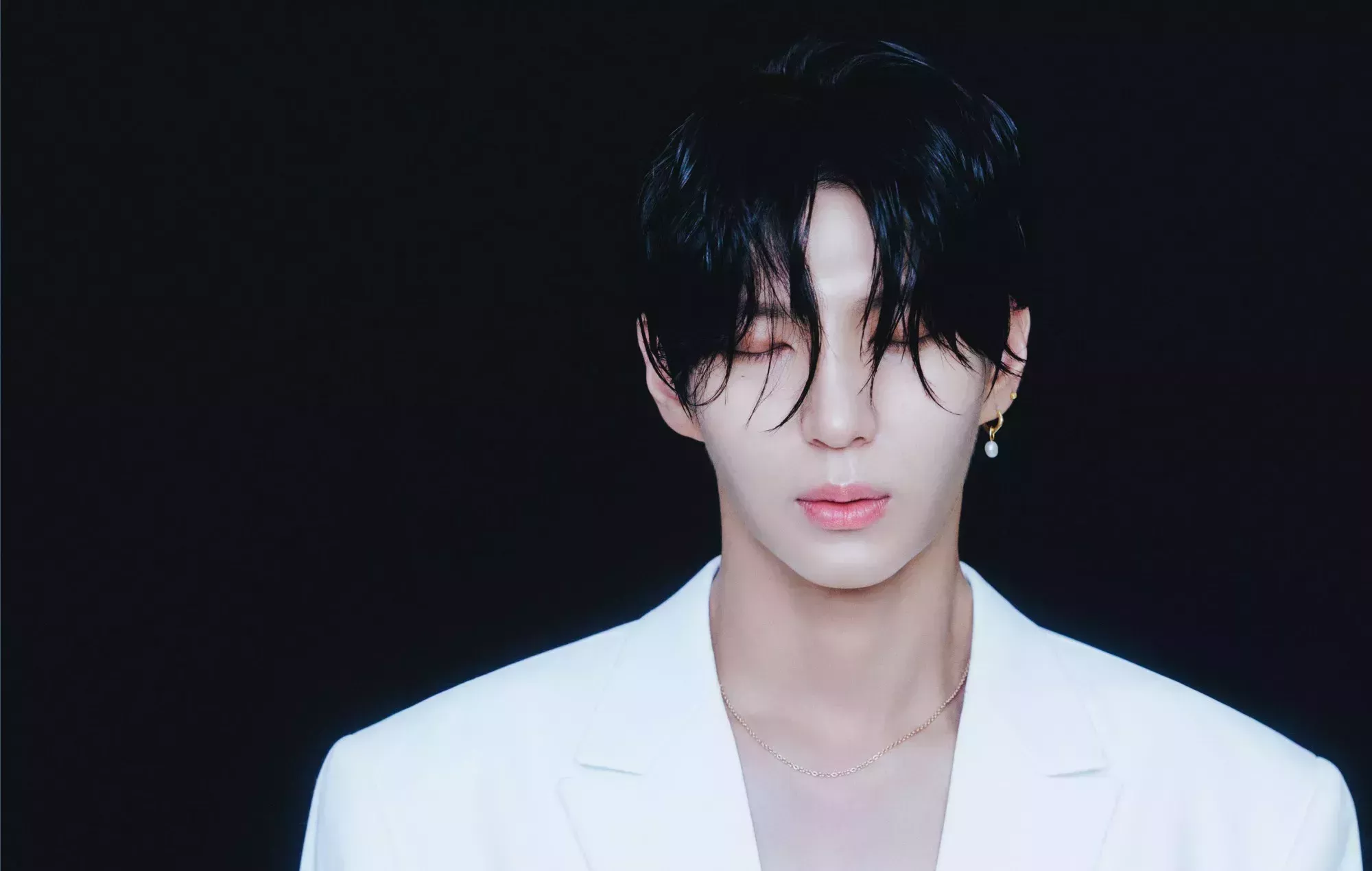 Leo, de VIXX, vuelve con el melancólico vídeo musical de 'Losing Game' y su nuevo mini-álbum 'Piano Man Op. 9'